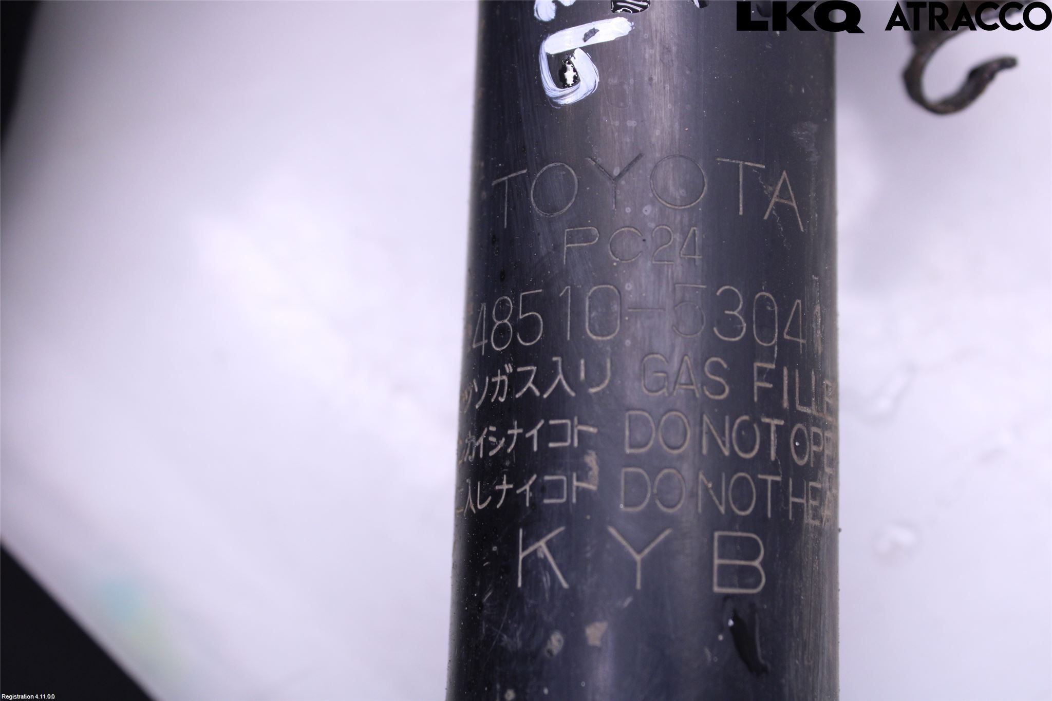 Lexus IS 200/300   99-05 Fjäderben Fram Höger