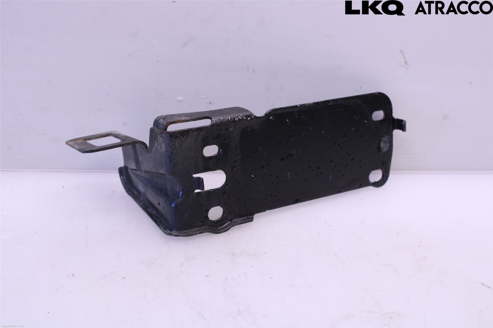 BMW 3 E90/91 SED/TOU 05-12 Kylarfäste-Ram-Balk