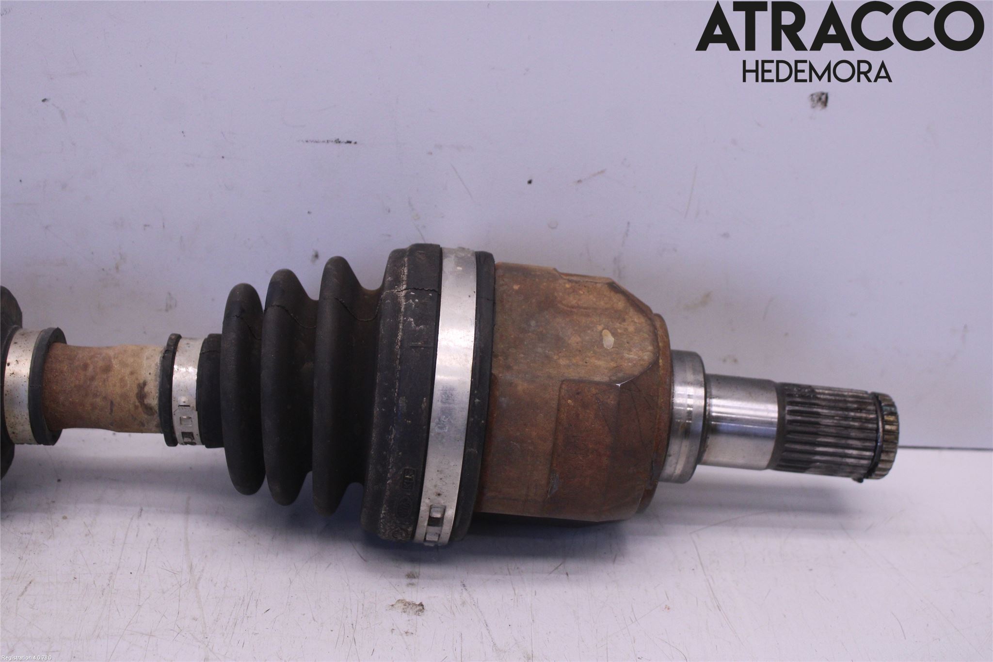Kia CEED 12-18 Drivaxel Fram Vänster