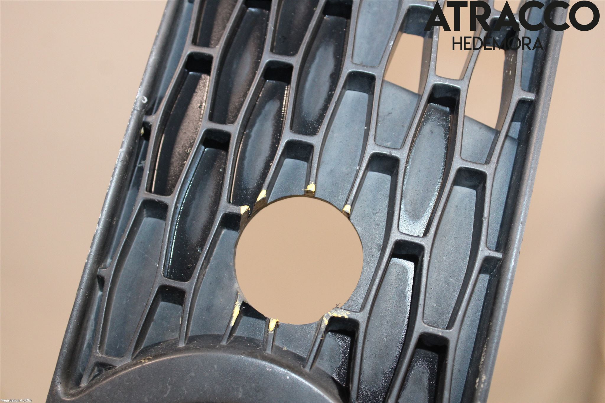 Saab 9-5     06-10 Dimljussarg Fram