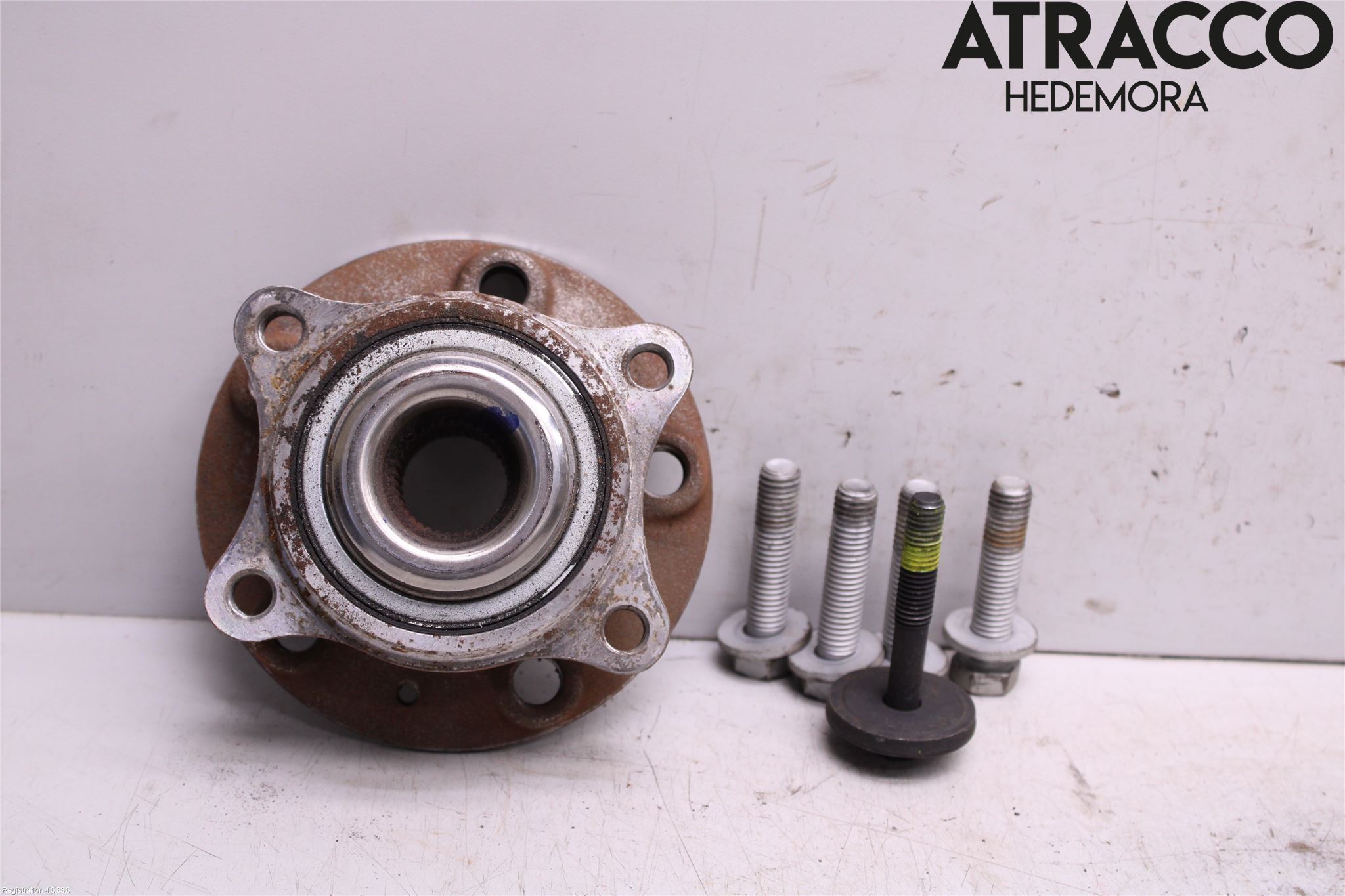 Volvo XC70 01-04 Hjullager-Sats