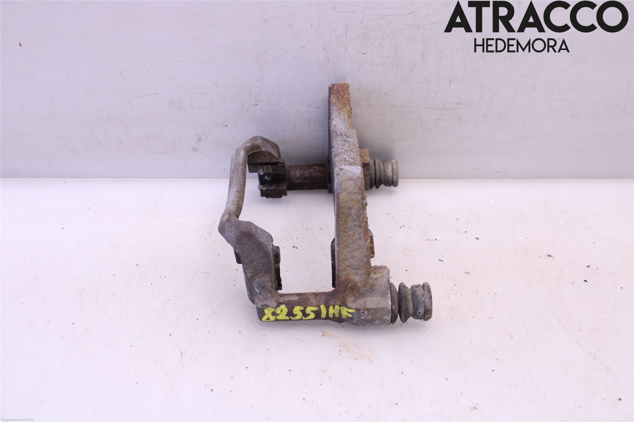 Toyota COROLLA 19- Bromsokshållare