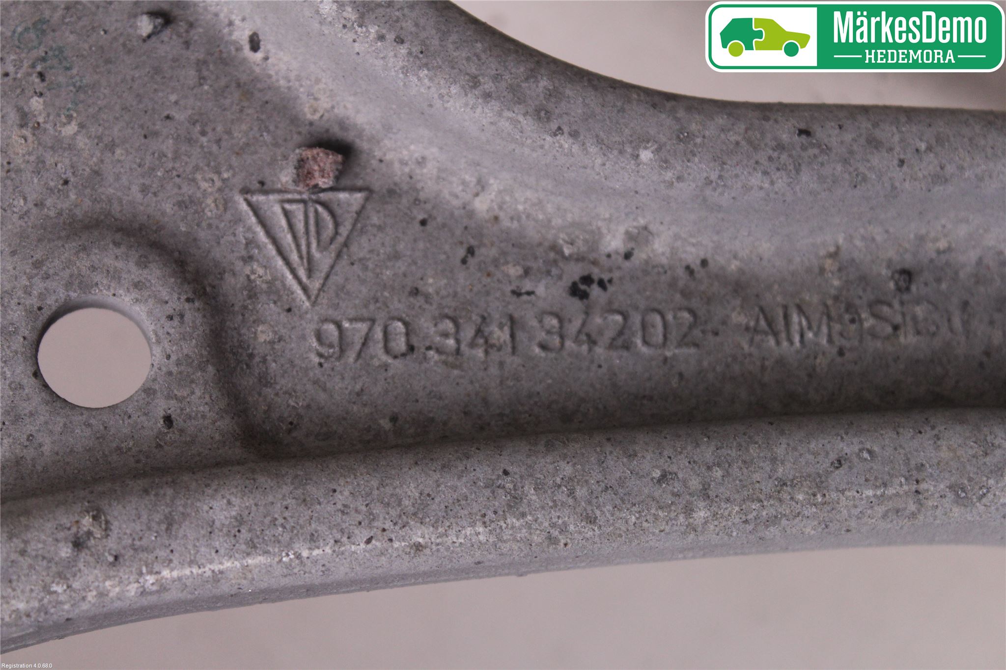 Porsche PANAMERA 09- Bärarm Fram Undre Hö