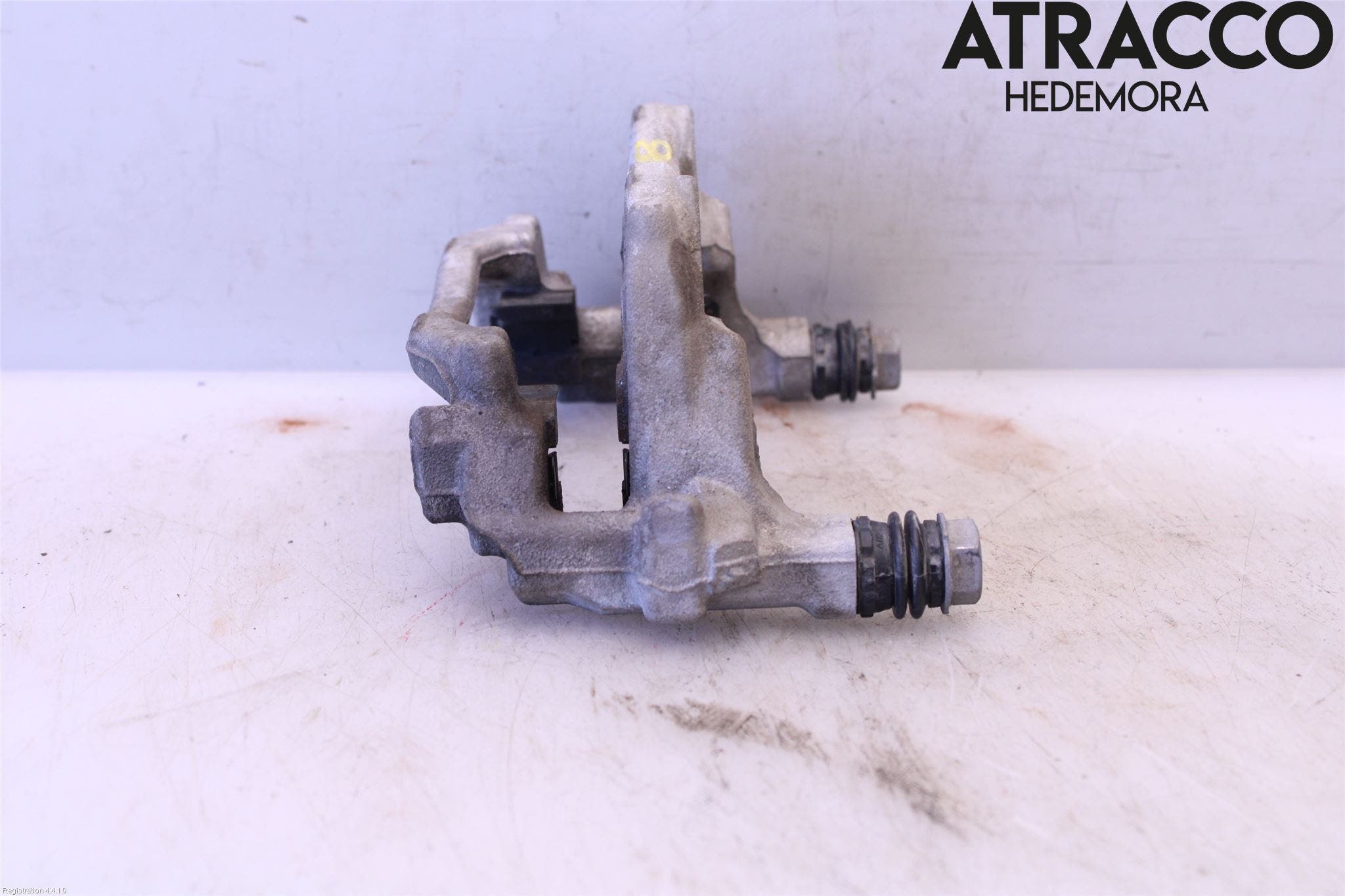 Toyota YARIS XP21 20- Bromsokshållare