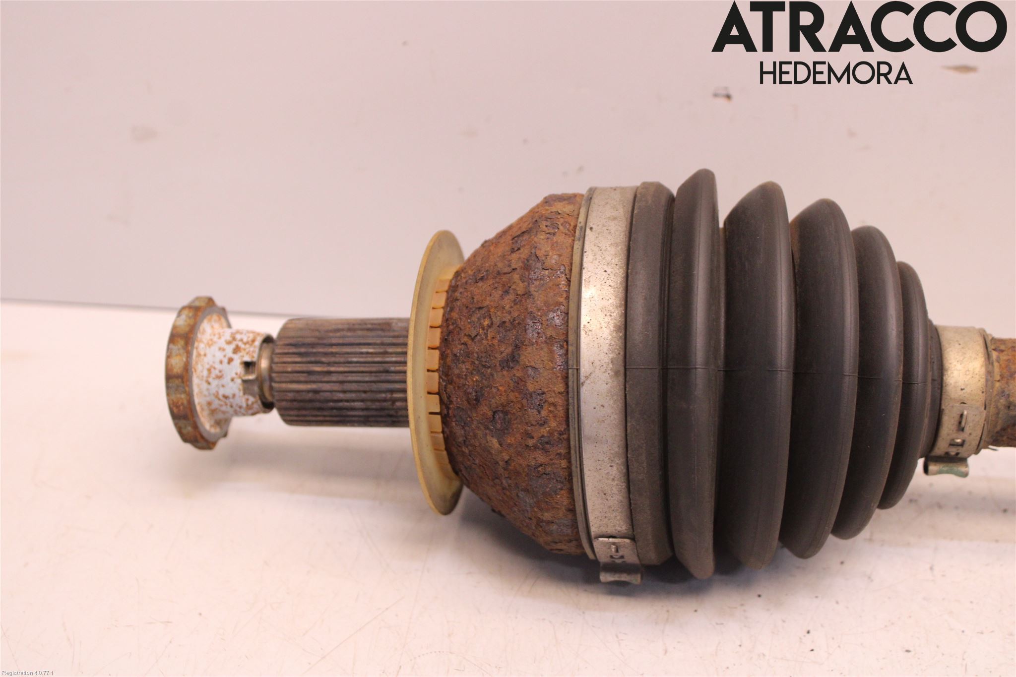 Audi A1/S1 11-18 Drivaxel Fram Vänster