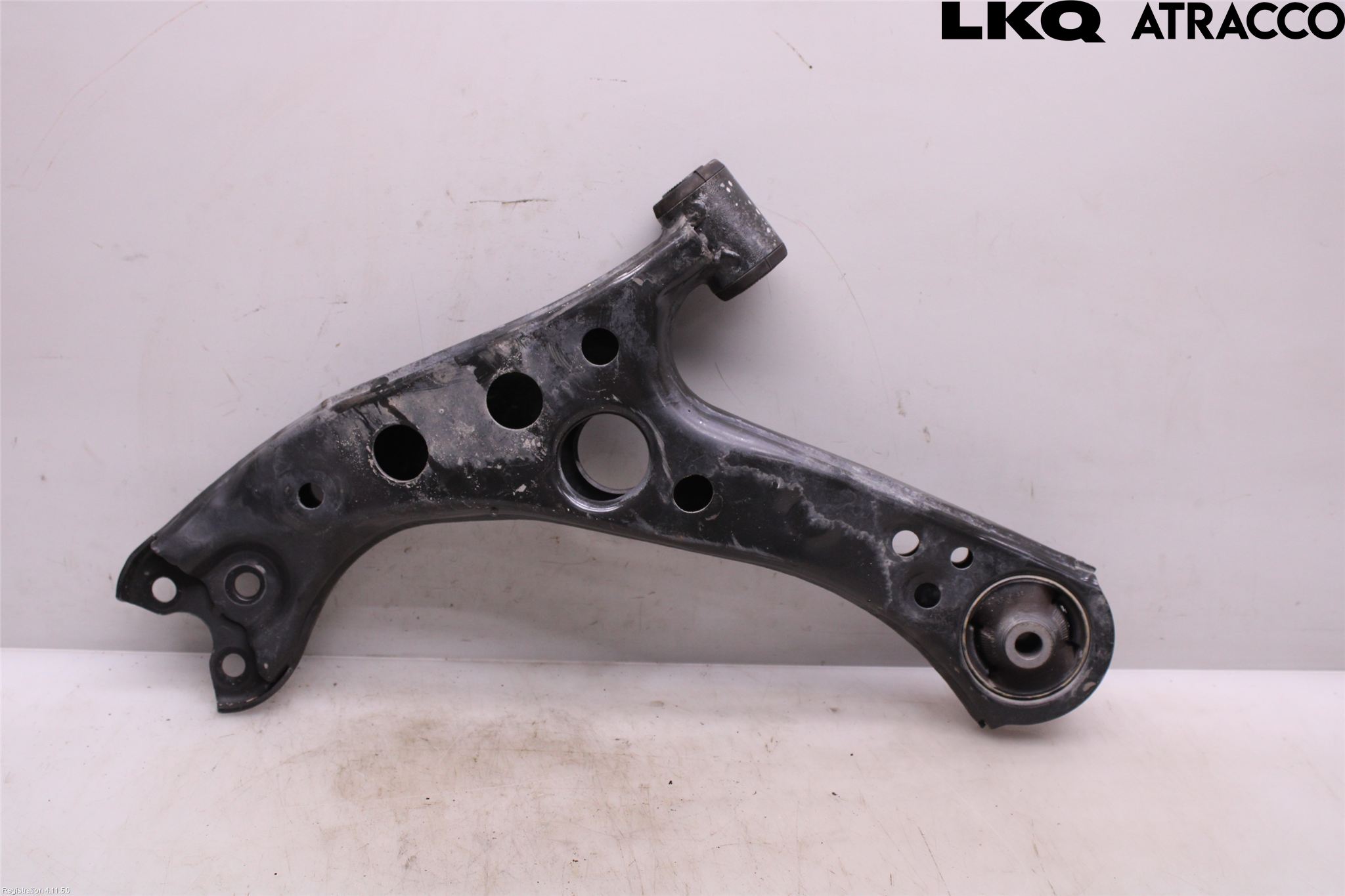 Toyota COROLLA 19- Bärarm Fram Undre Hö