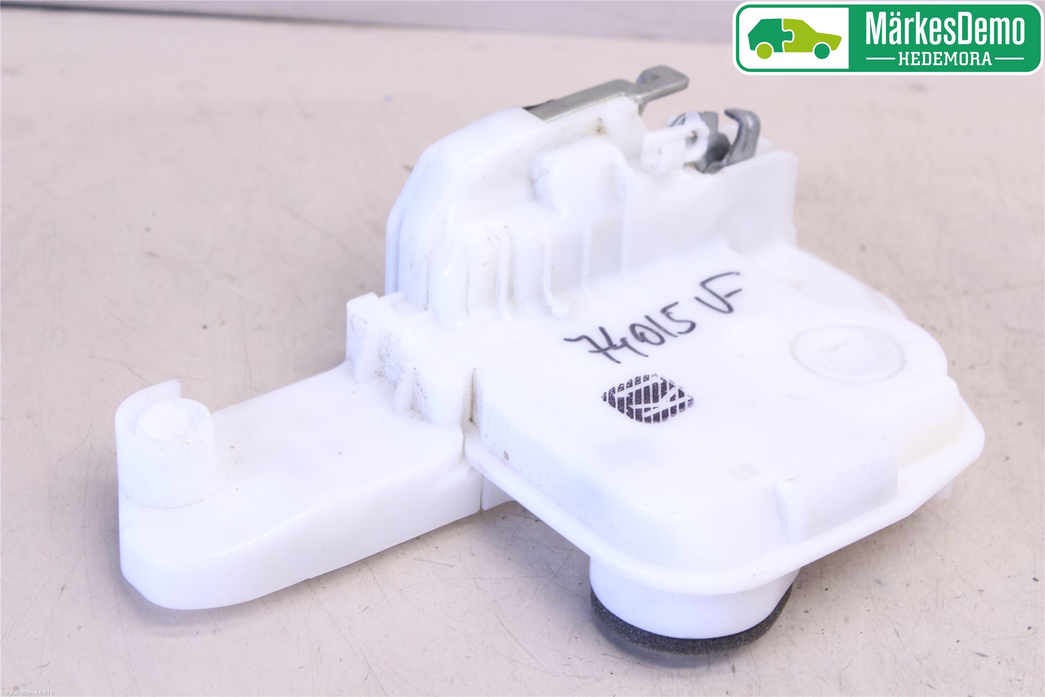 Mitsubishi OUTLANDER 13-21 Låskista-Dörrlås