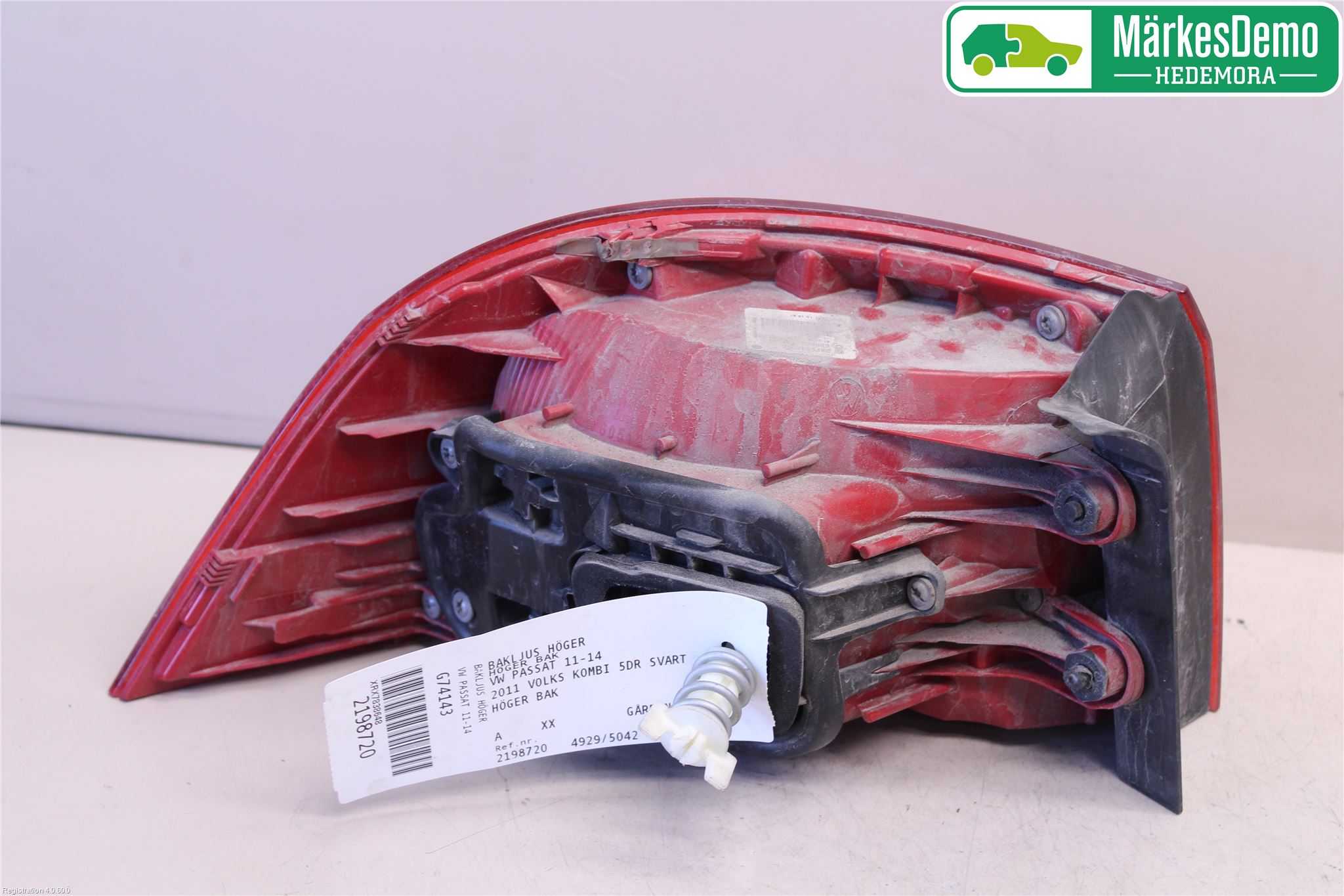 Volkswagen VW PASSAT 11-14 Bakljus Höger
