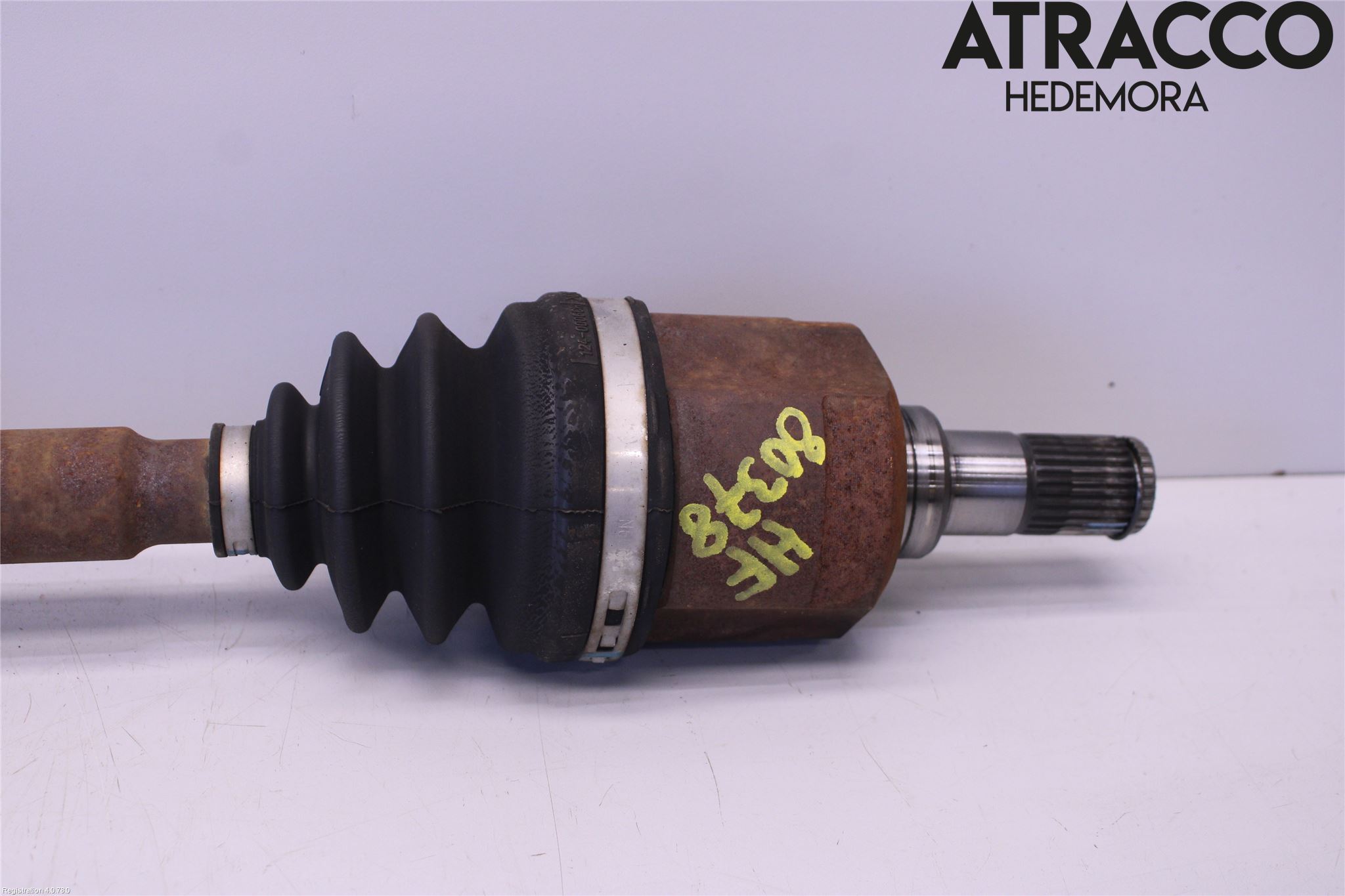 Kia CARENS II 07-12 Drivaxel Fram Höger