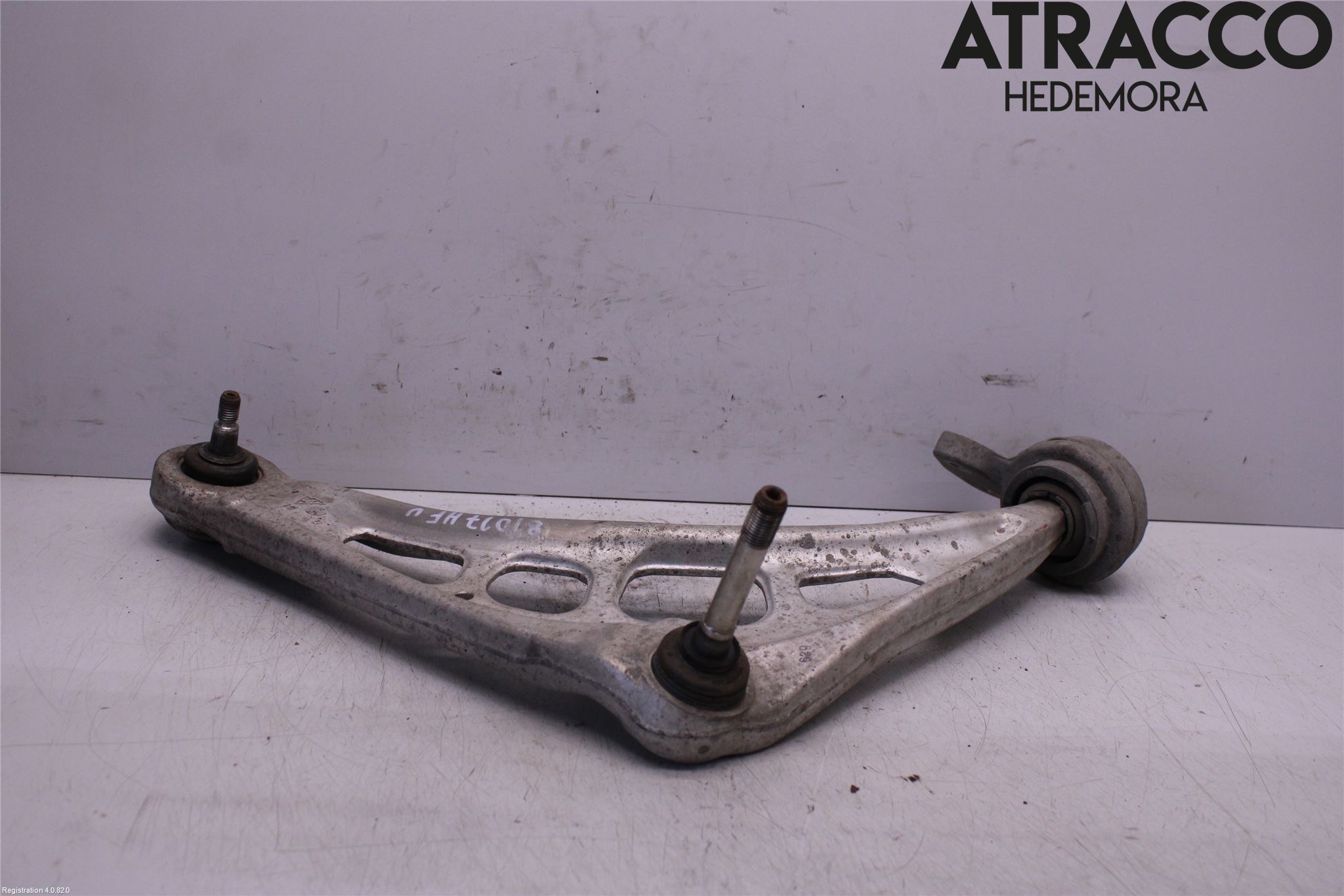 BMW 3 E46      98-05 Bärarm Fram Undre Hö