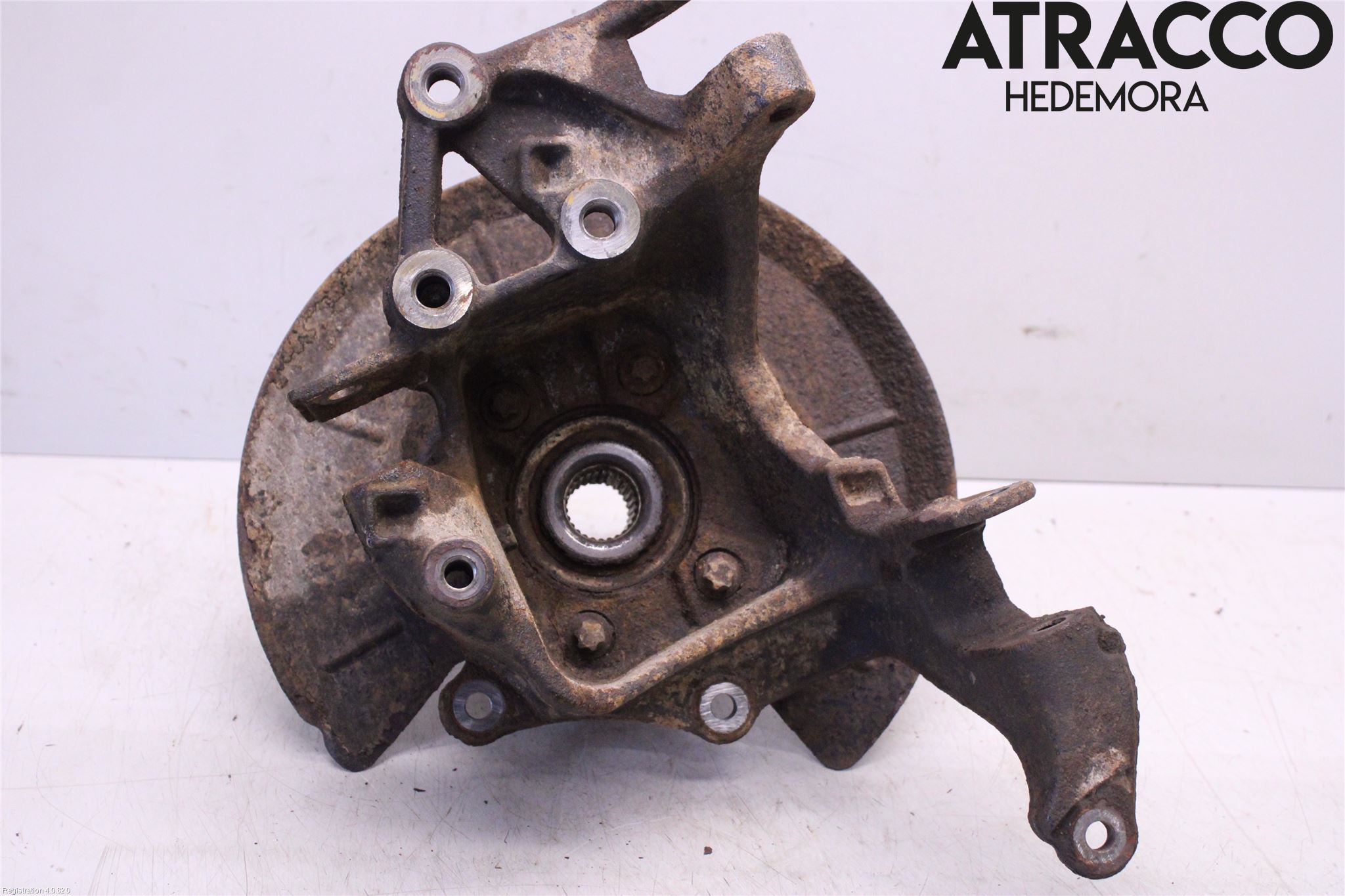 Ford KUGA 13-16 Hjullagerhus-Spindel Vä B