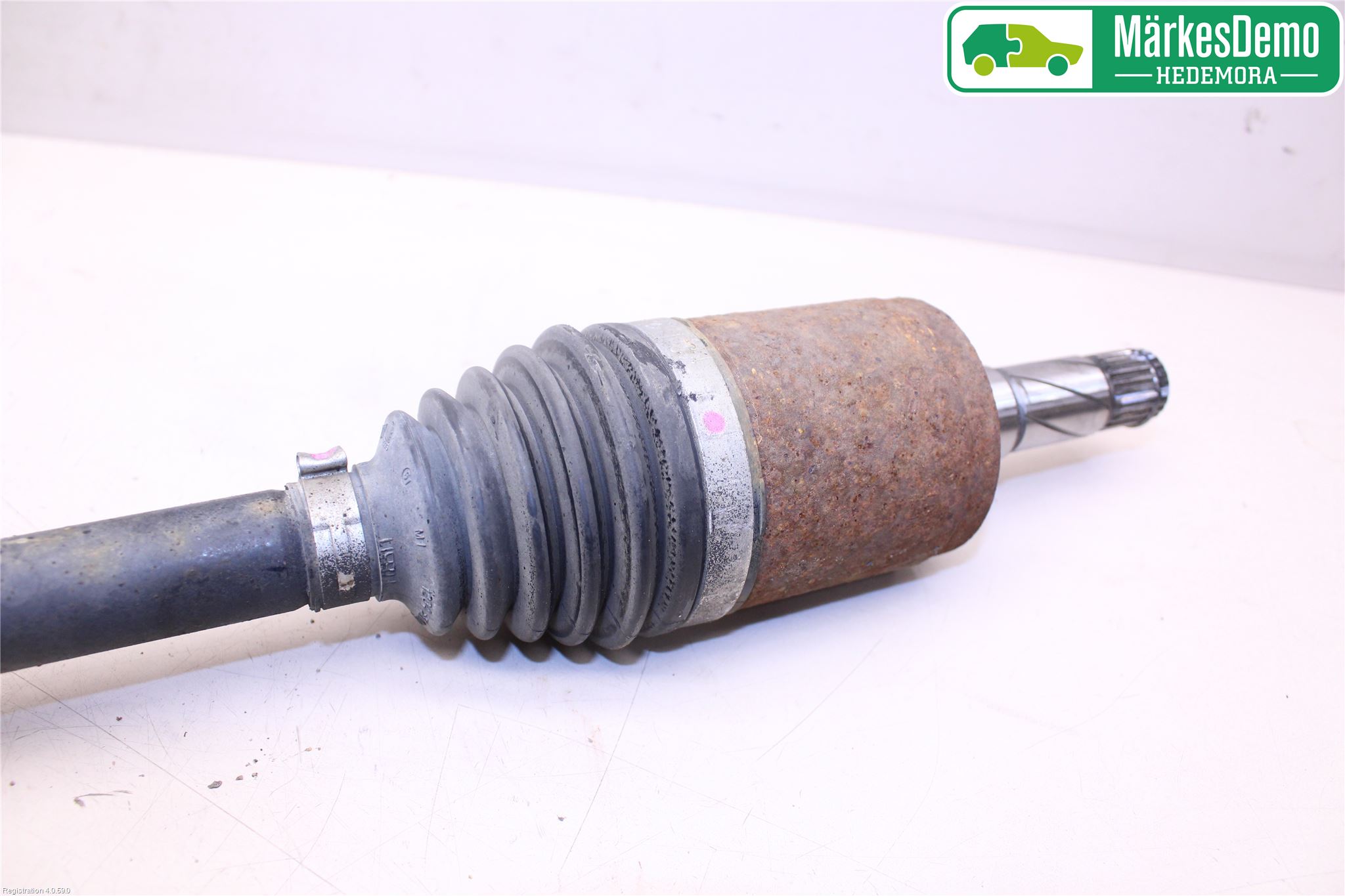 Volvo XC60 14-17 Drivaxel Bak Höger