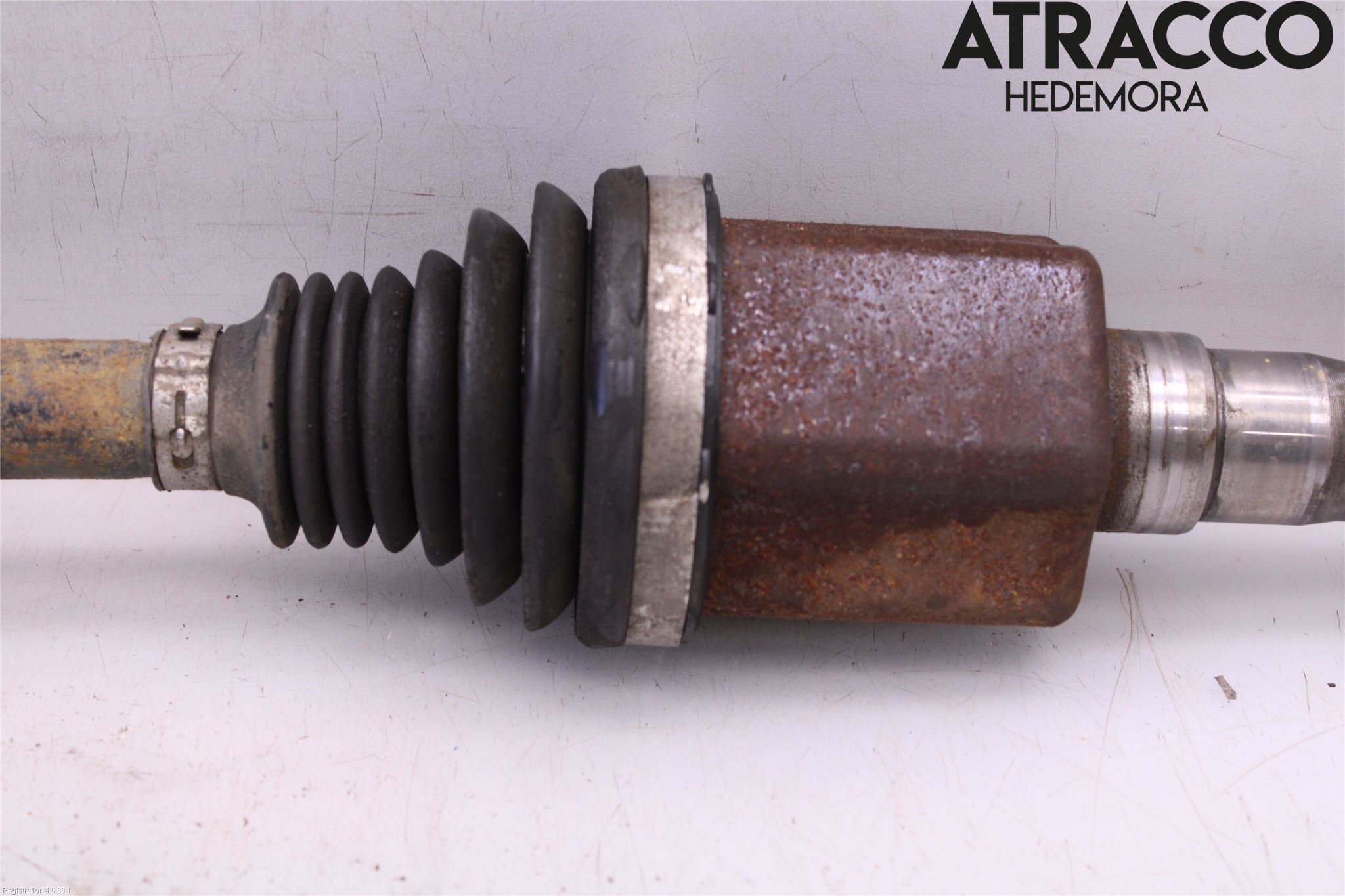 Jaguar F-PACE Drivaxel Fram Höger