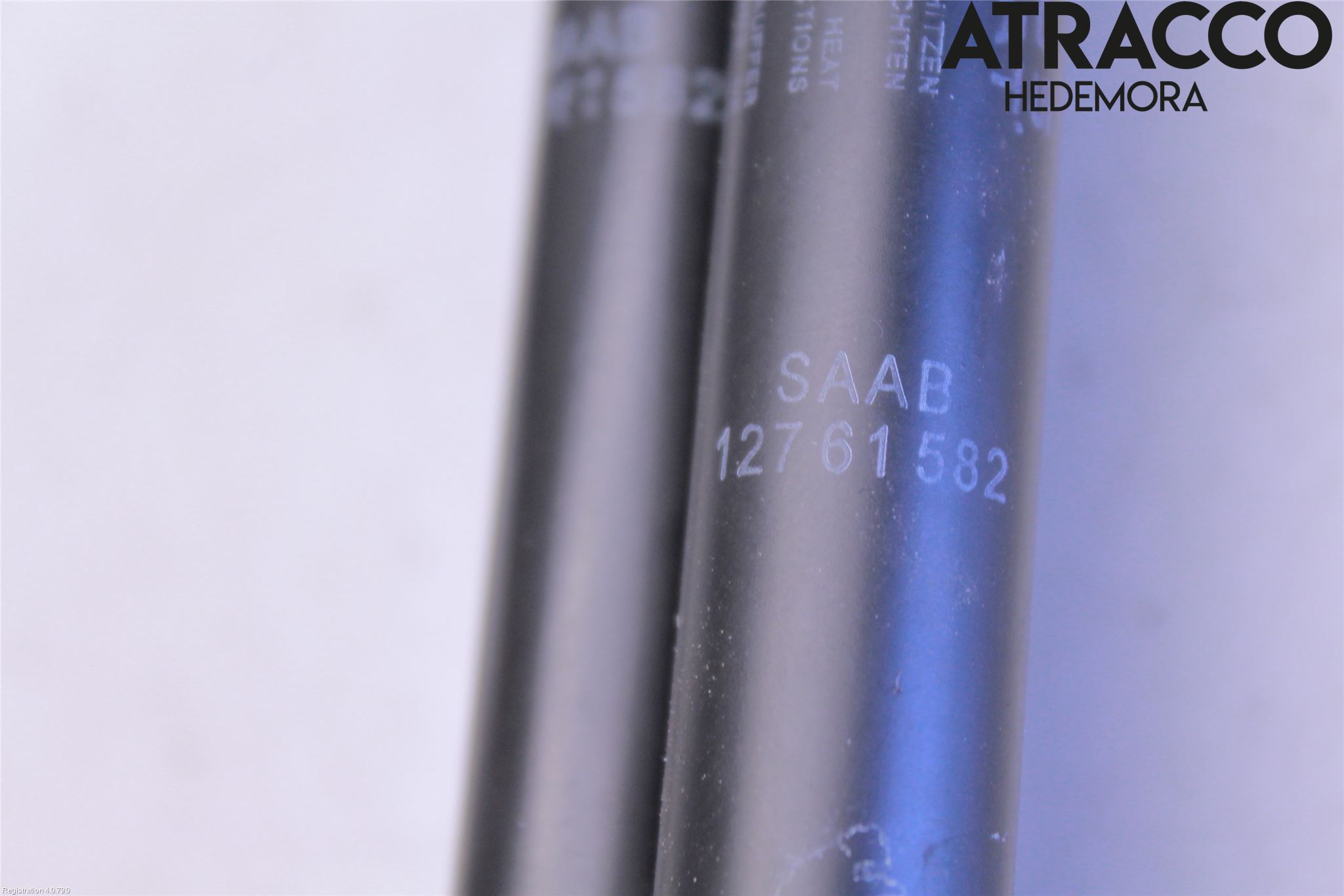 Saab 9-5     06-10 Gasfjäder Motorhuv