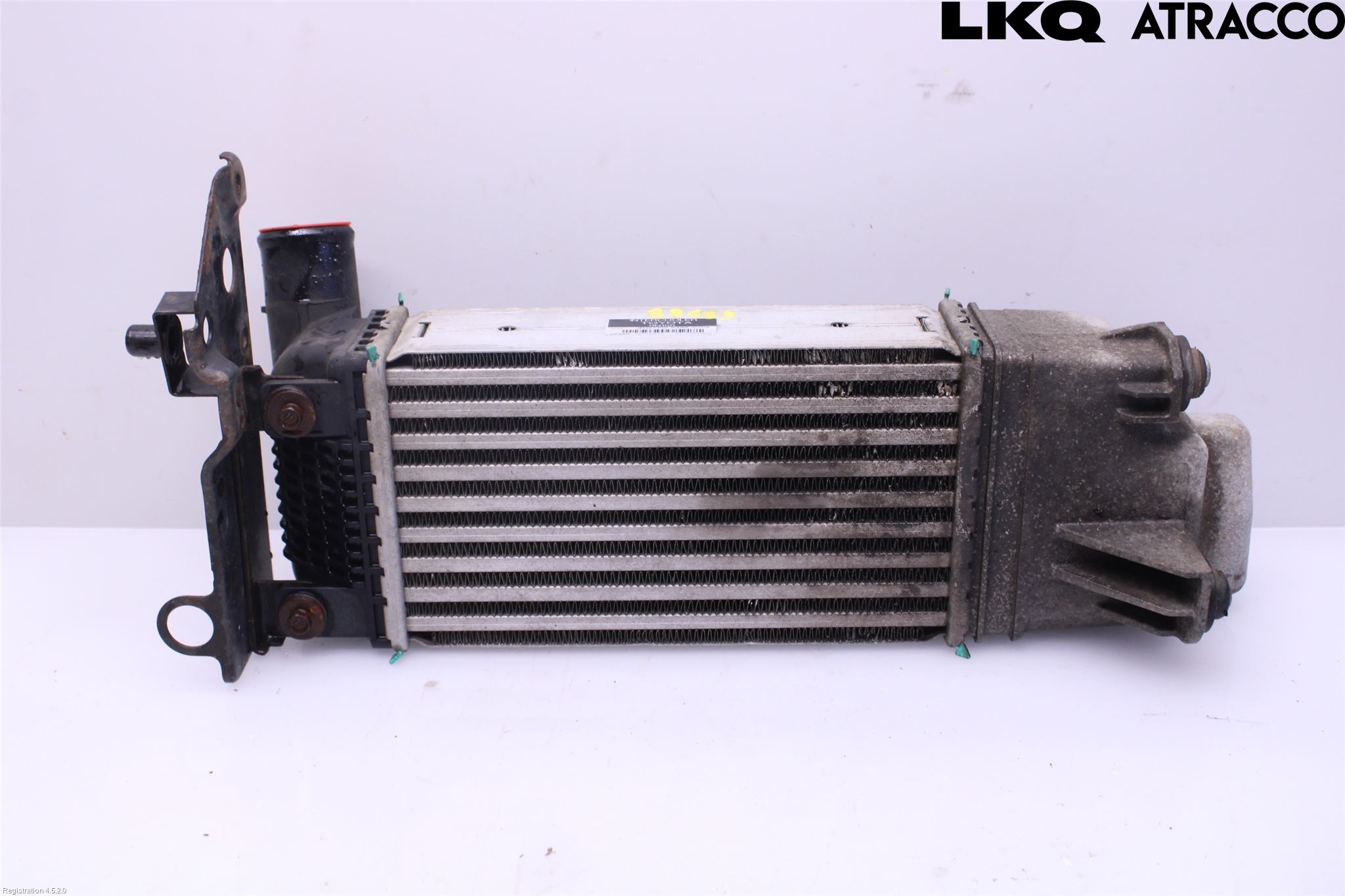 Toyota AURIS 10-12 Laddluft-Intercooler Kyl