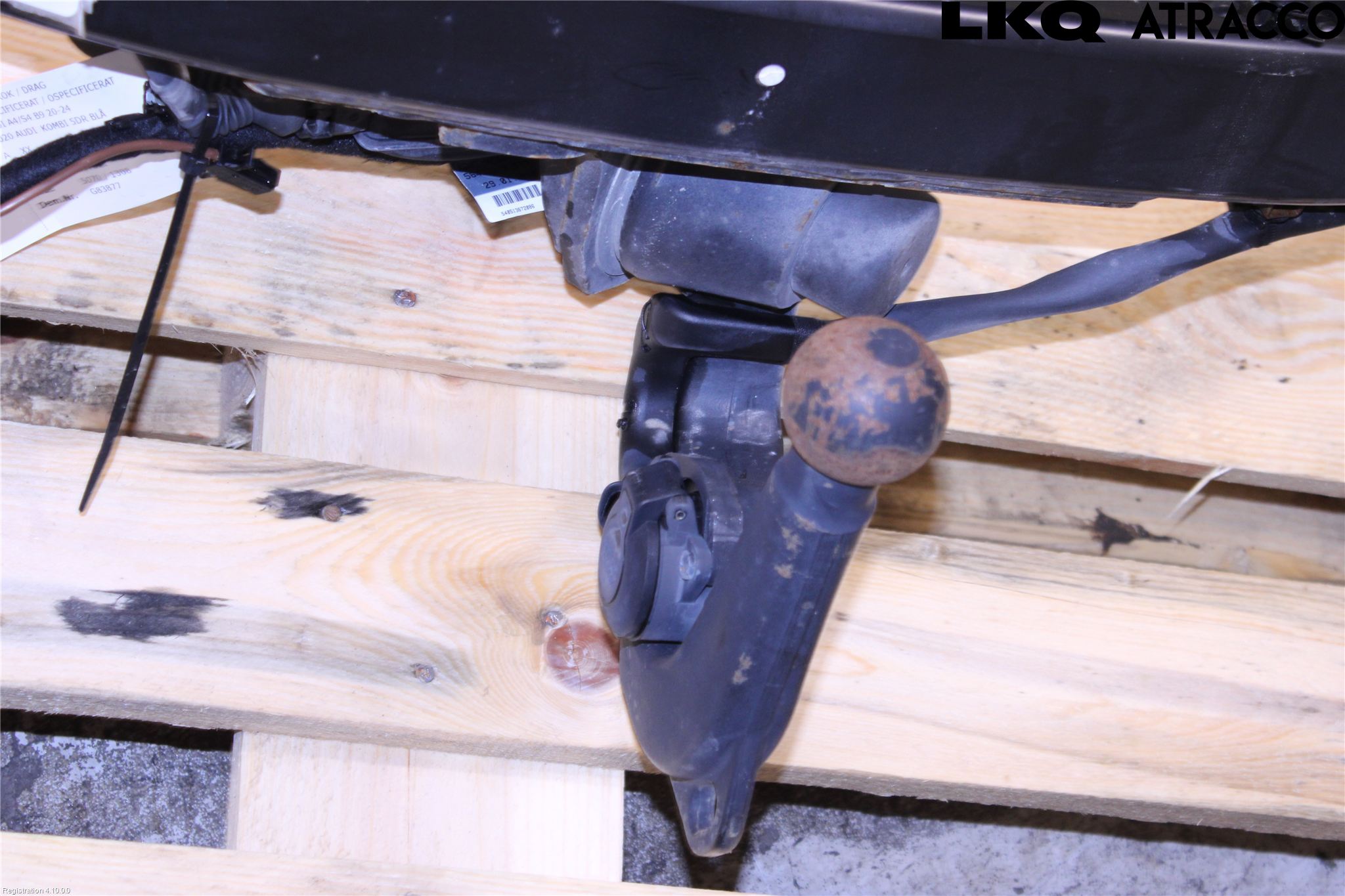 Audi A4/S4 B9 20- Dragkrok