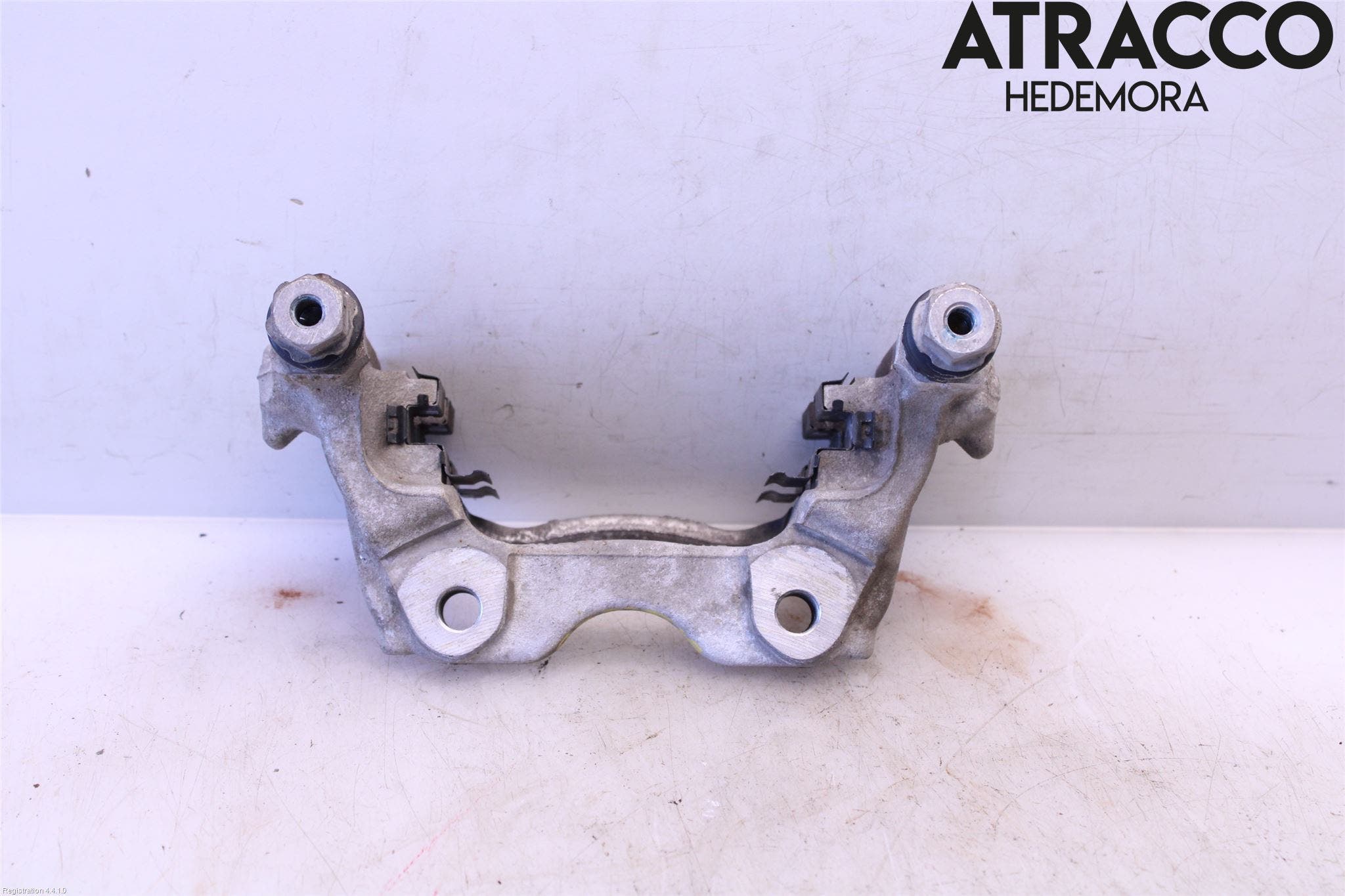 Toyota YARIS XP21 20- Bromsokshållare