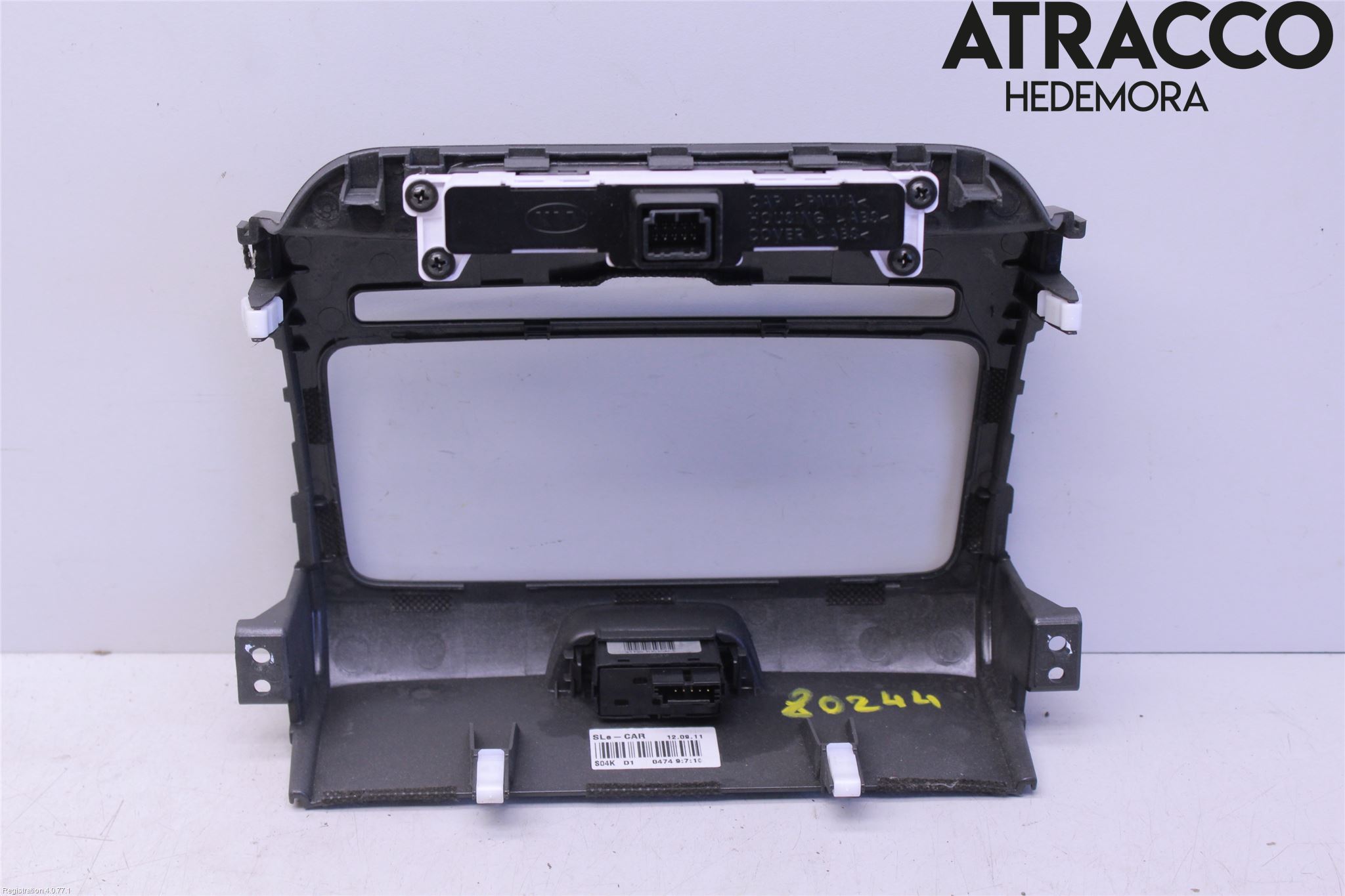 Kia SPORTAGE (SL) 11-15 Instrument-Radio Sarg