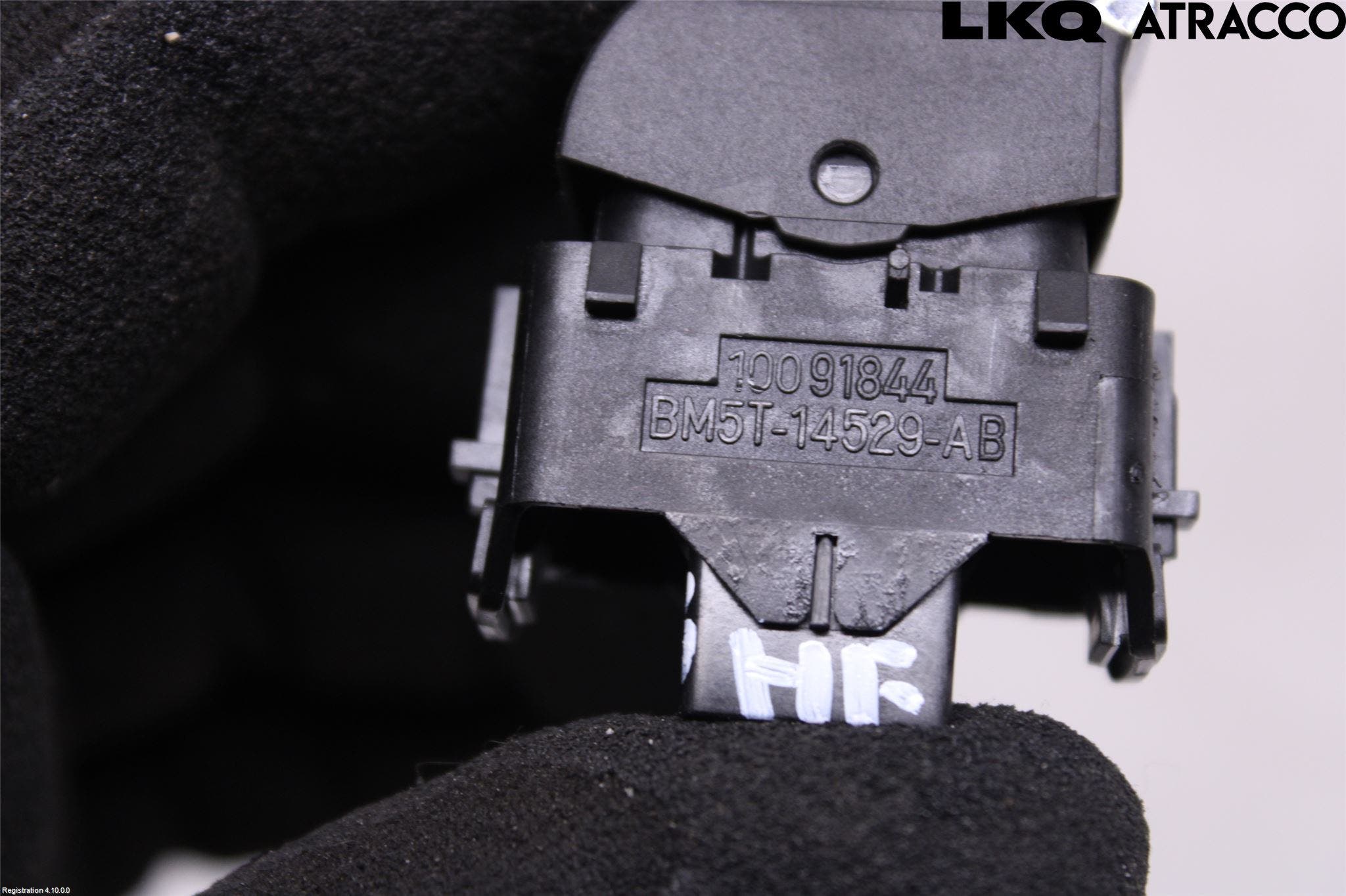 Ford FIESTA 13-17 Strömställare Elhiss