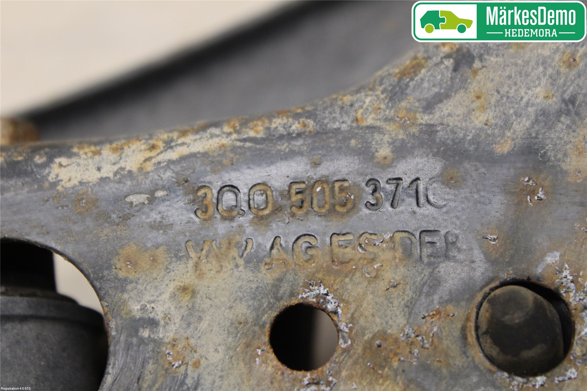 Volkswagen VW PASSAT 15-19 Bärarm Bak Höger