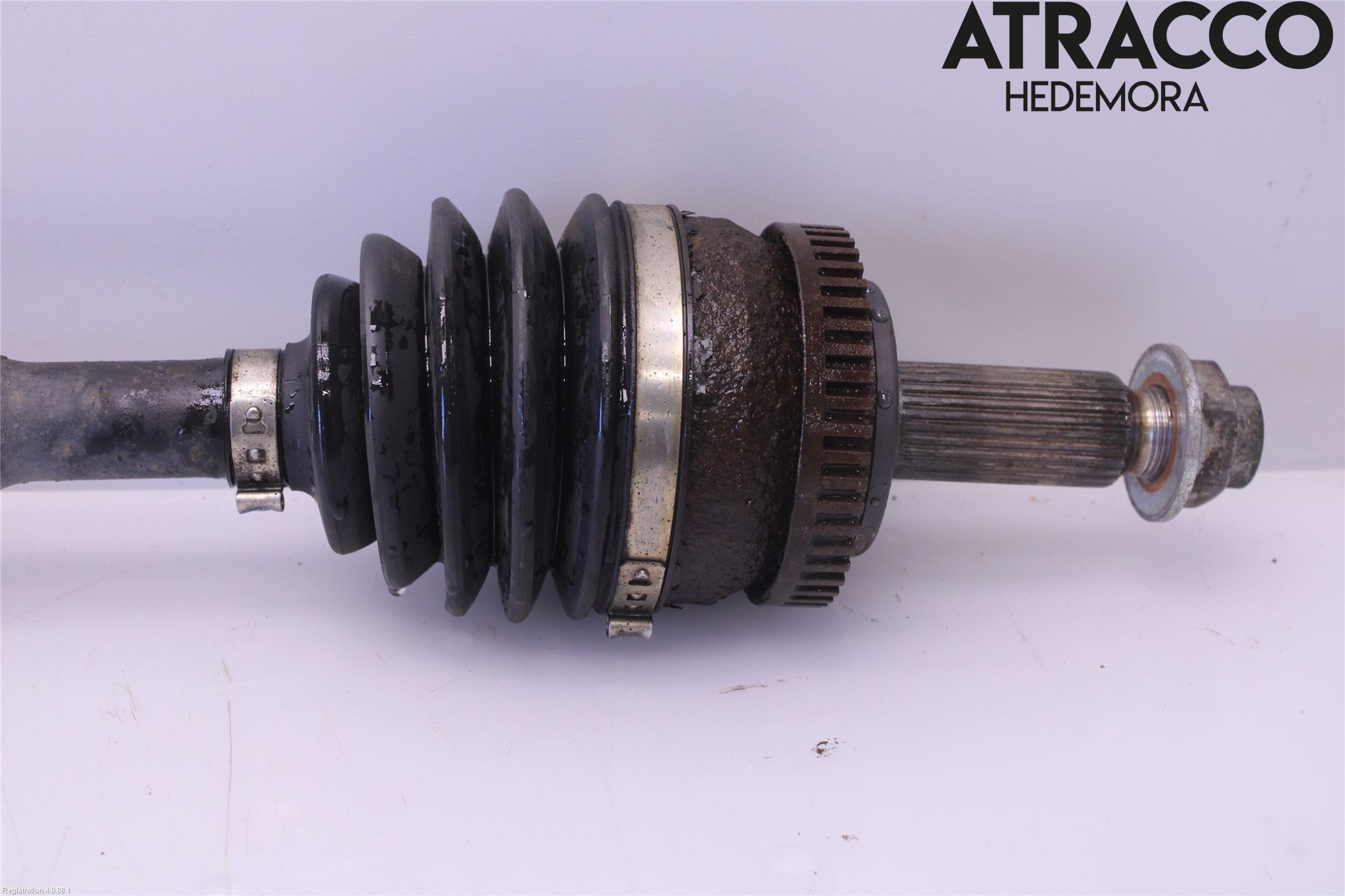 Hyundai i40 08-15 Drivaxel Fram Höger