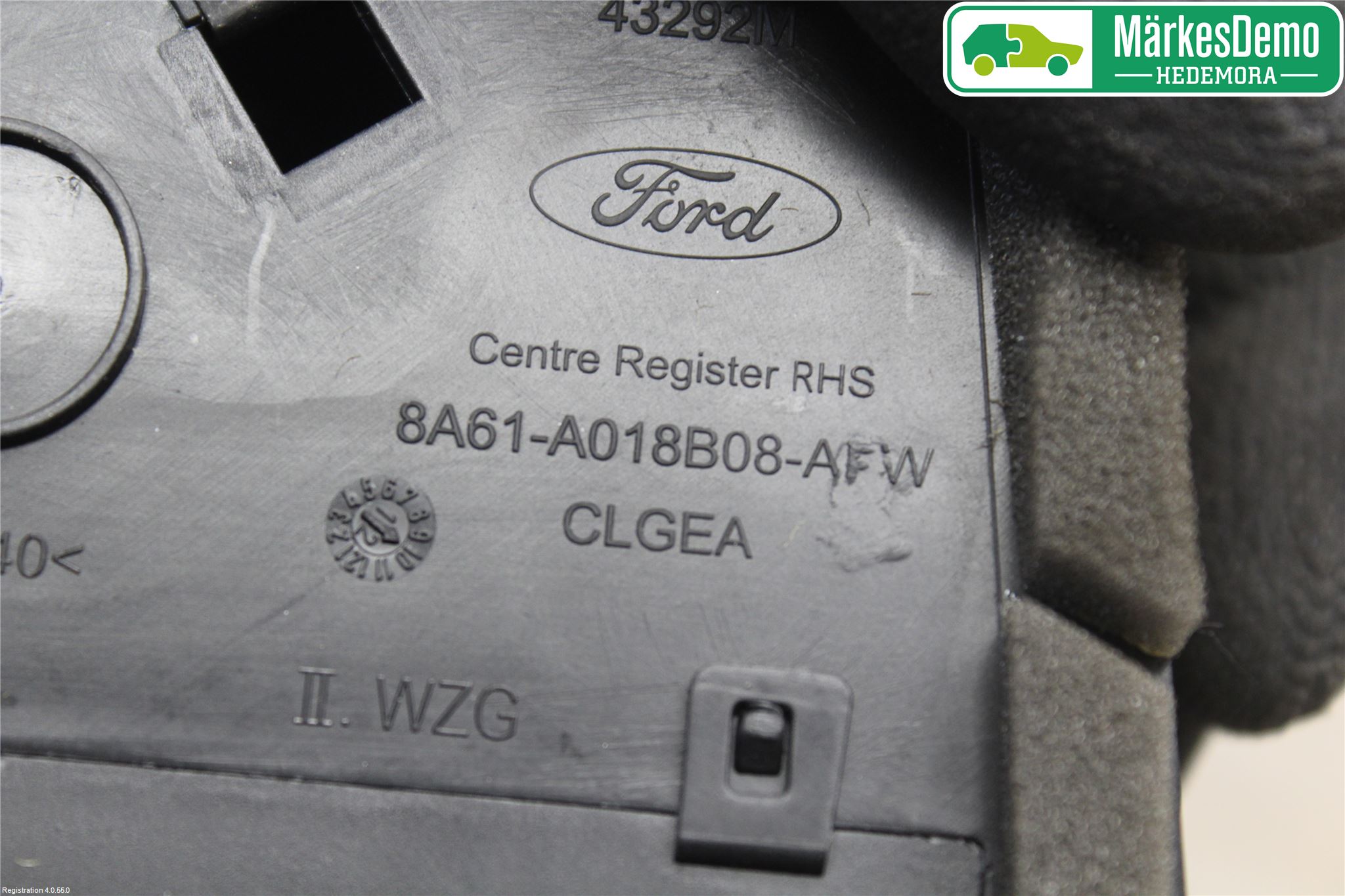 Ford FIESTA 13-17 Defrosterkanal-Munstycke