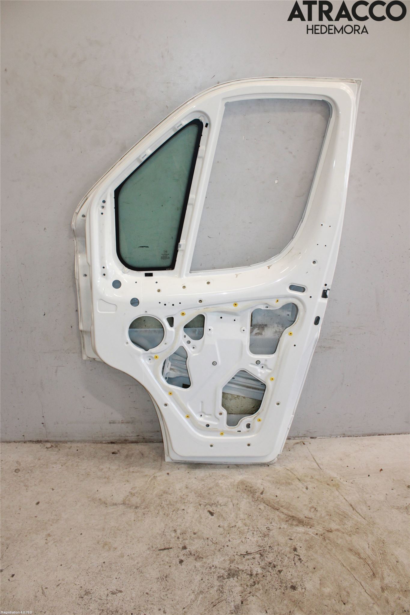 Husbil, husvagn HUSBIL CLASSIC Dörr Fram Höger