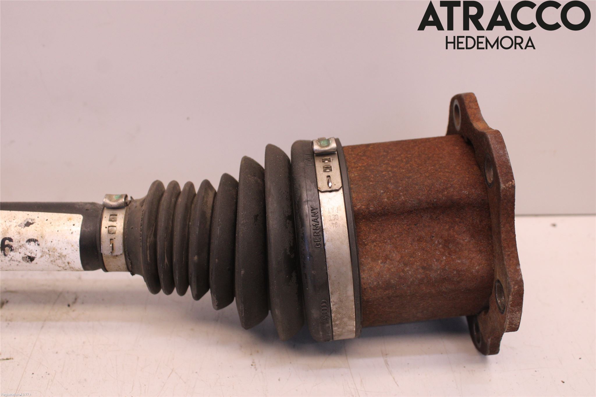 Audi A5 07-16 Drivaxel Fram Vänster