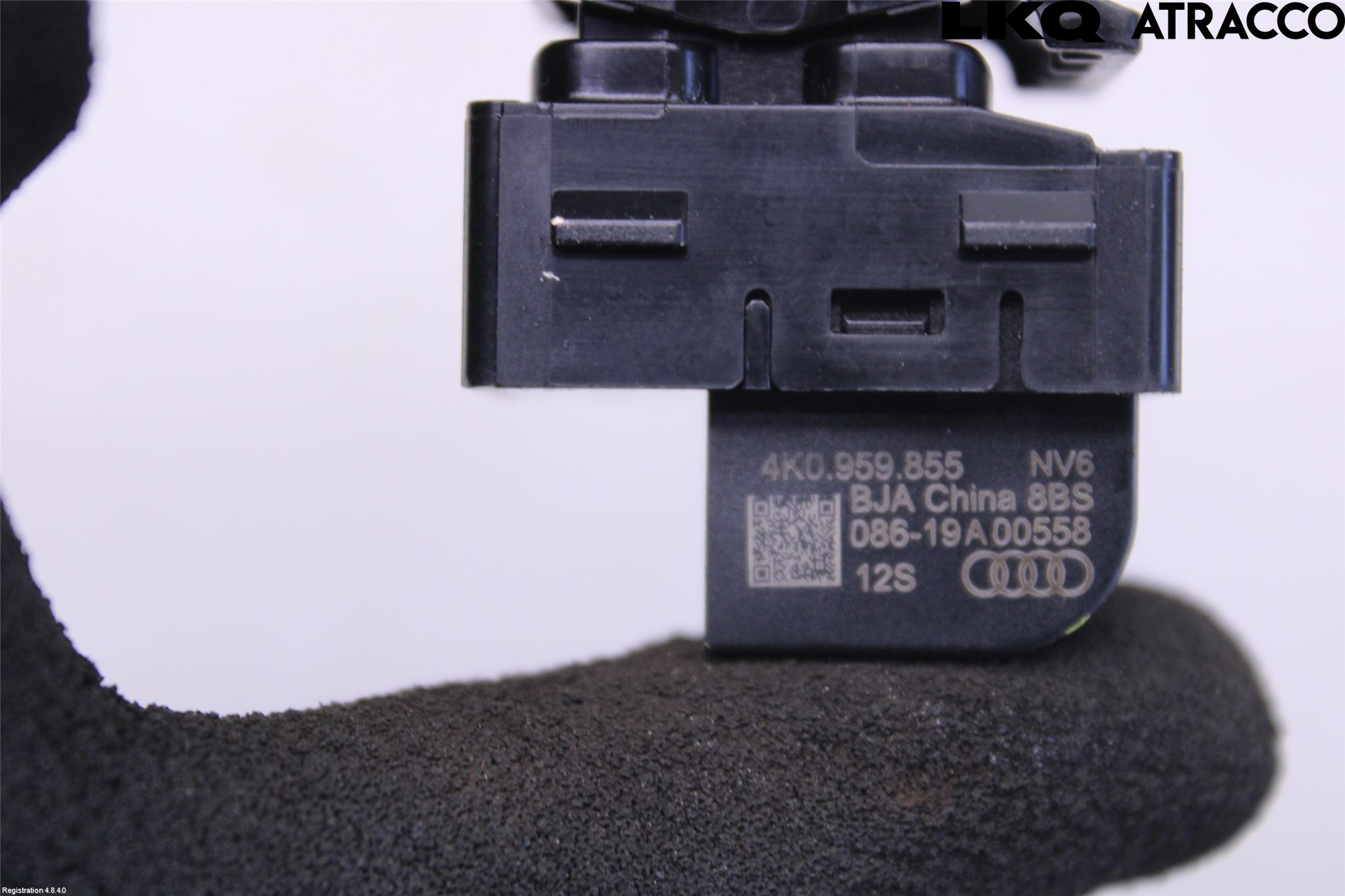 Audi A6 F2/C8 19- Strömställare Elhiss