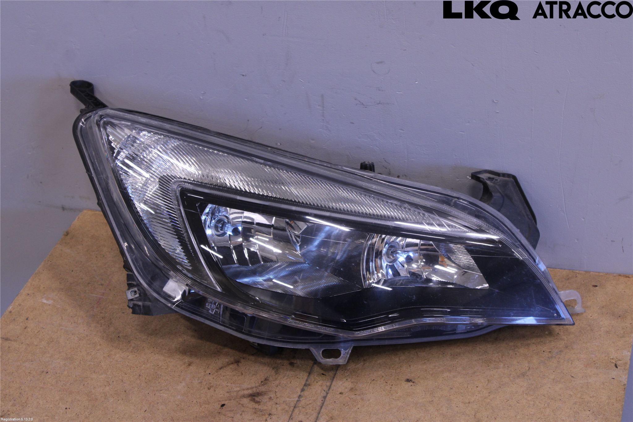Opel ASTRA J 10-15 Strålkastare Höger