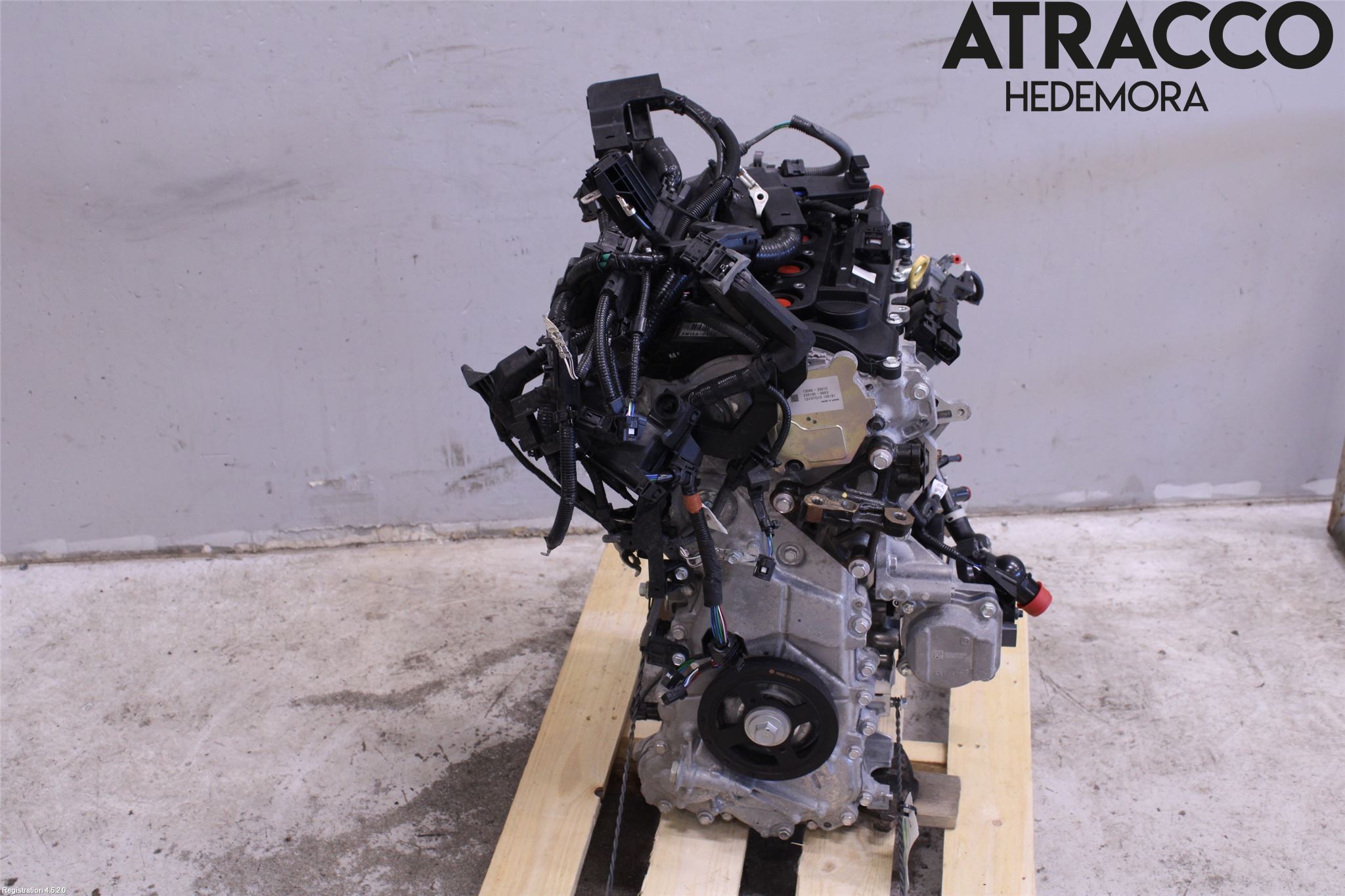Toyota YARIS CROSS XP21 21- Motor Bensin