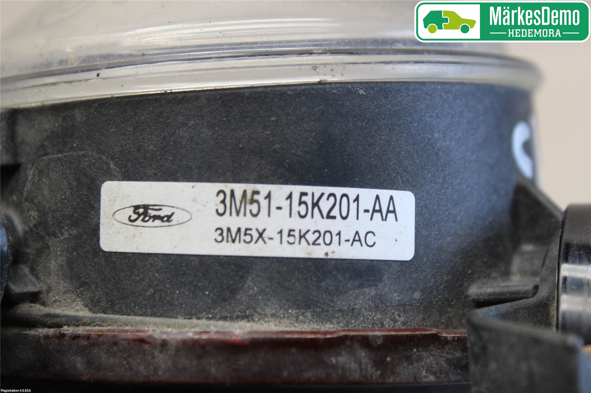 Ford FOCUS     04-07 Dimljus-Varselljus Fram