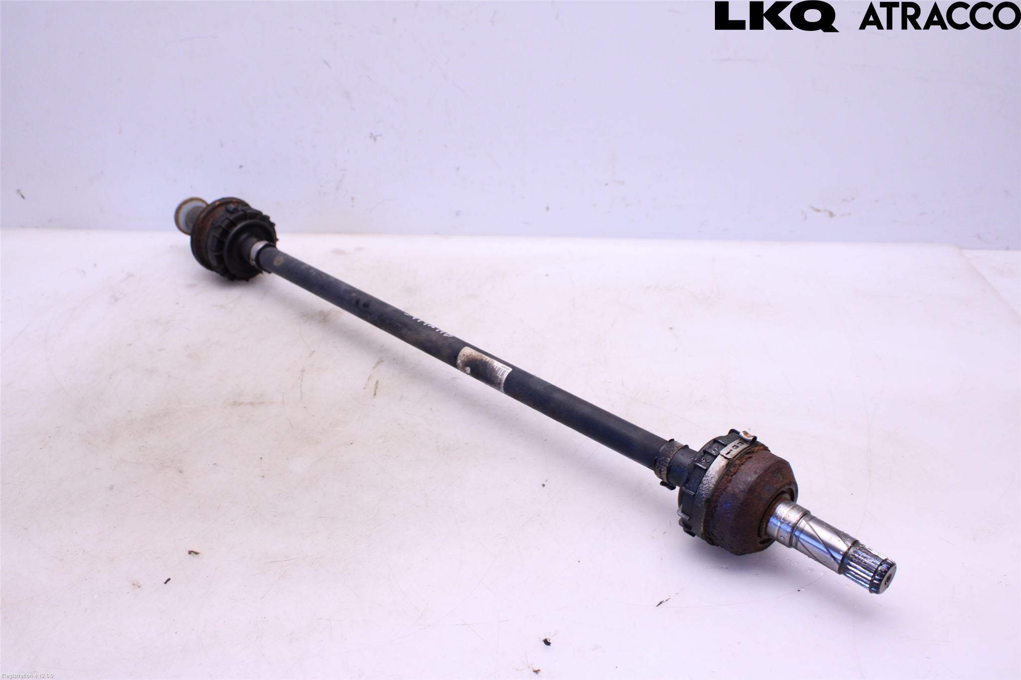 Volvo V90 CROSS COUNTRY 17->> Drivaxel Bak Höger