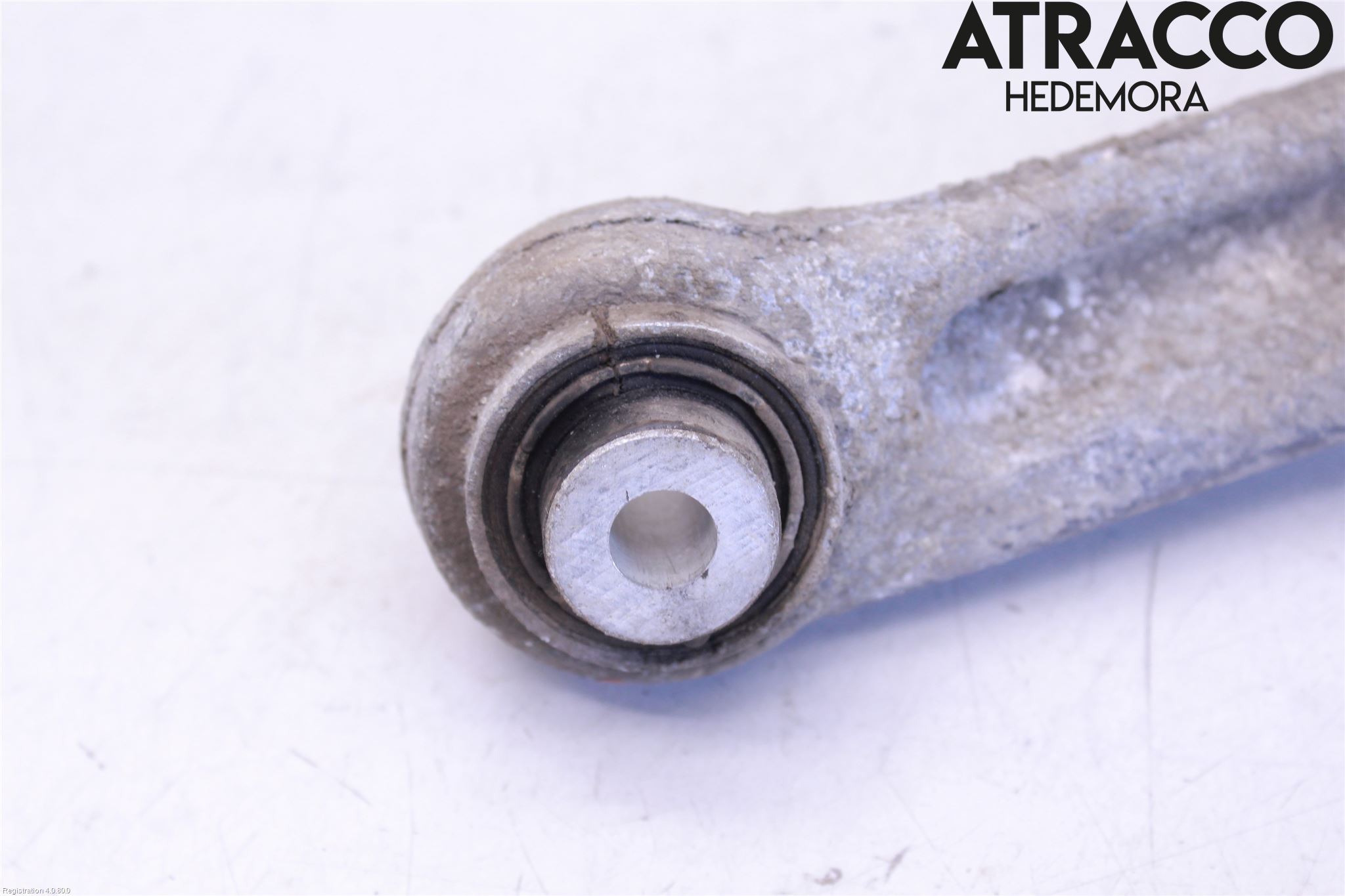 Jaguar XE (X760) 15-24 Bärarm Bak Övre Höger