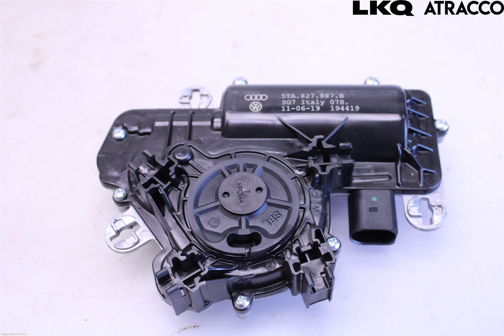 Skoda SCALA 19- Bakluckeöppnare Automatisk