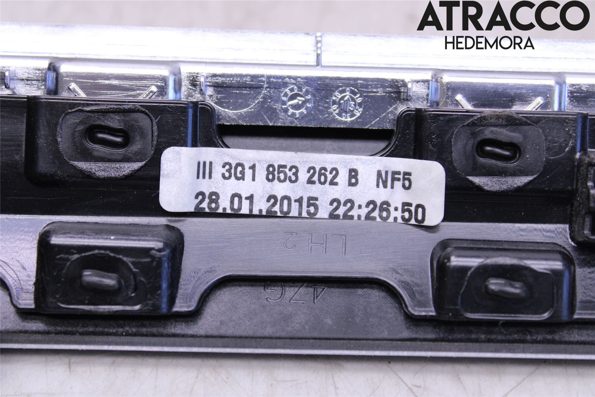 Volkswagen VW PASSAT 15-19 Instrumentbräda Inlägg-Dekorlist