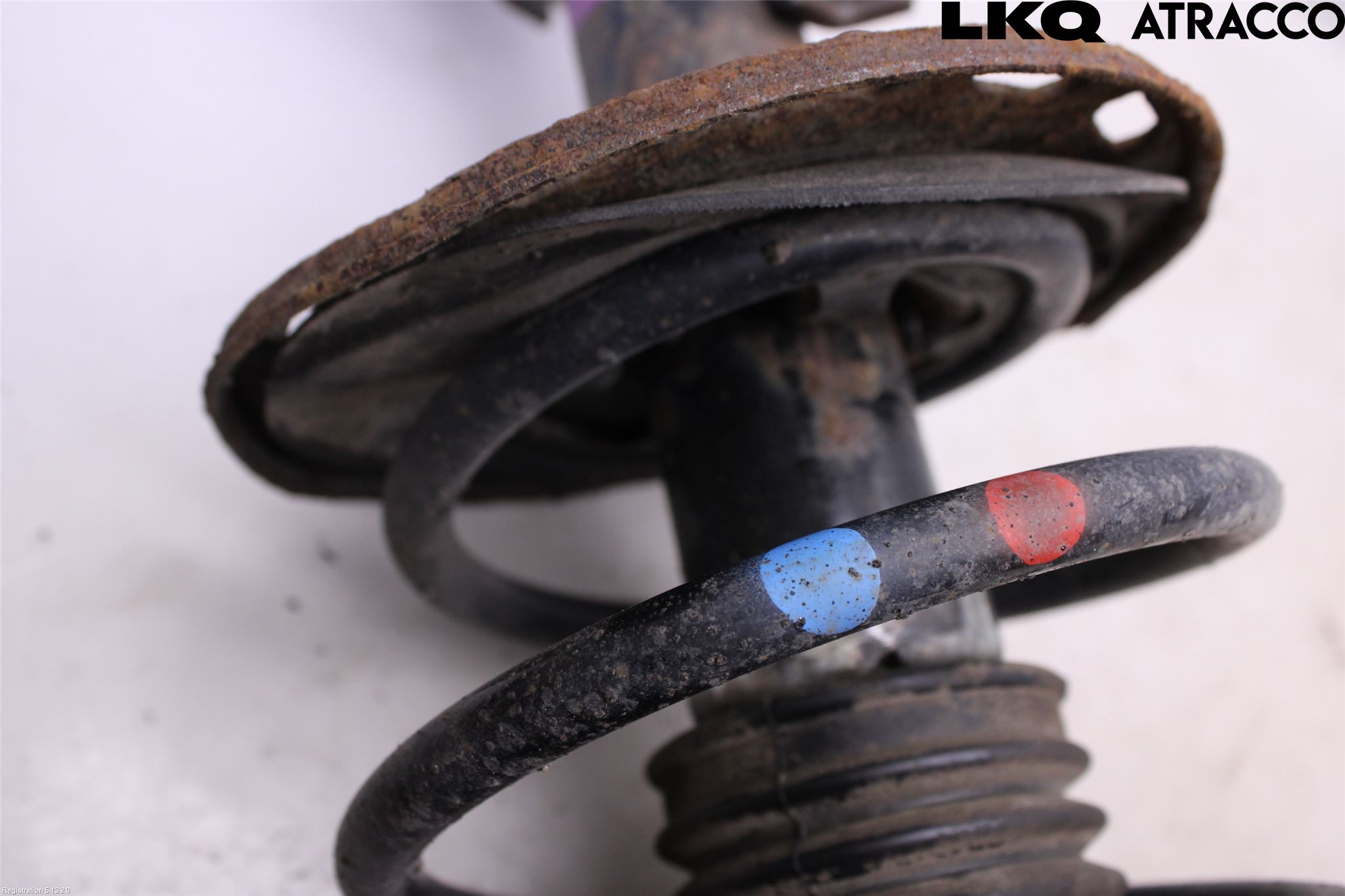 Toyota AURIS 10-12 Fjäderben Fram Vänster
