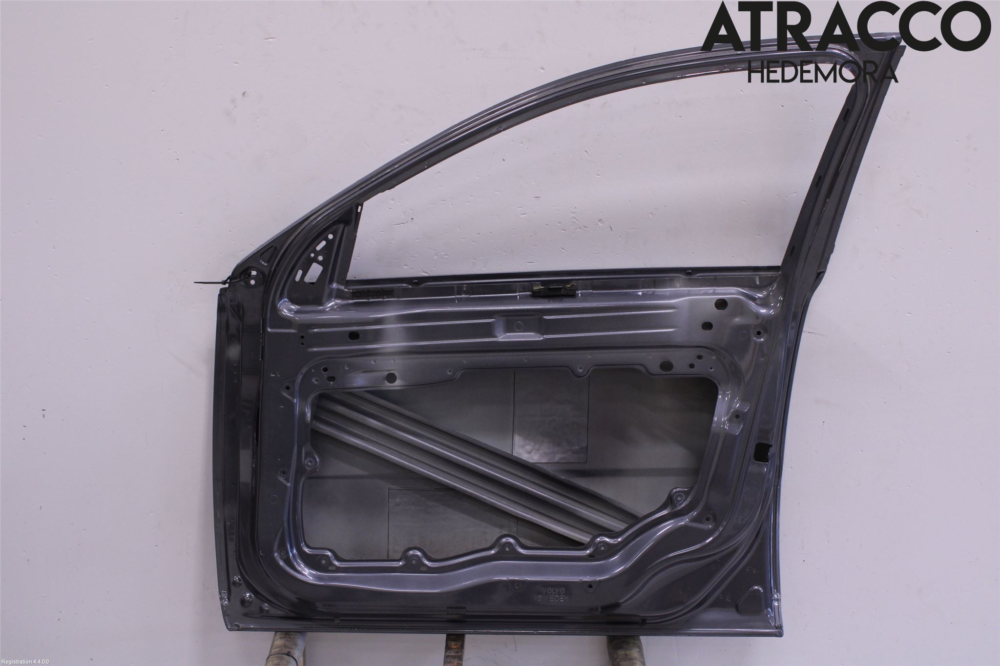 Volvo V70 08-13 Dörr Fram Höger