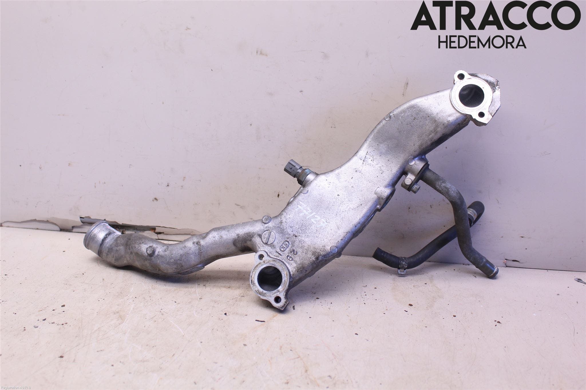 Subaru IMPREZA II  03-05 Kylarslang Fäst På Motor