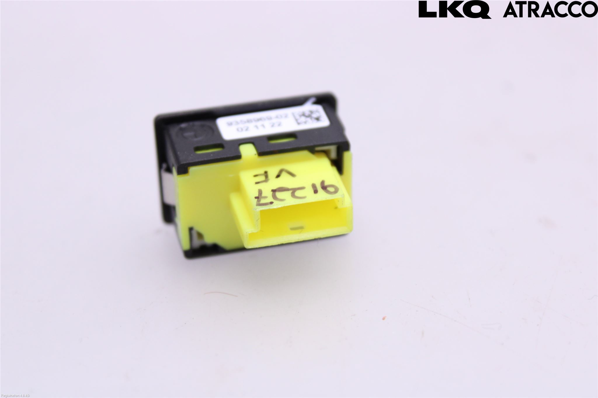 BMW 5 G30/G31/F90 17-23 Strömställare Tanklucka