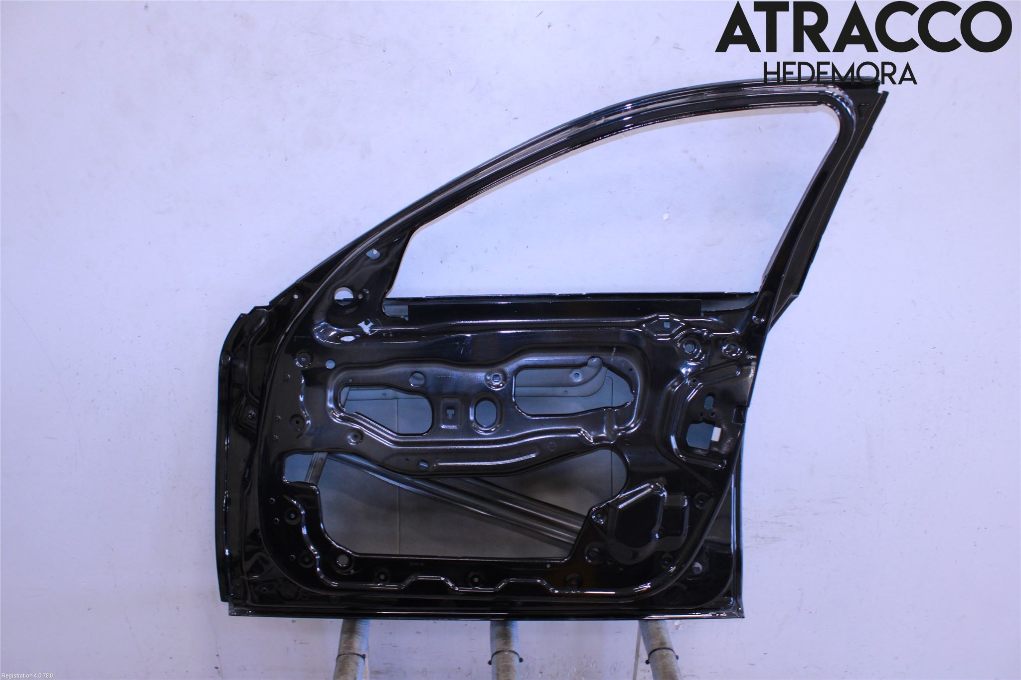 BMW 5 F10/F11/F18 09-17 Dörr Fram Höger