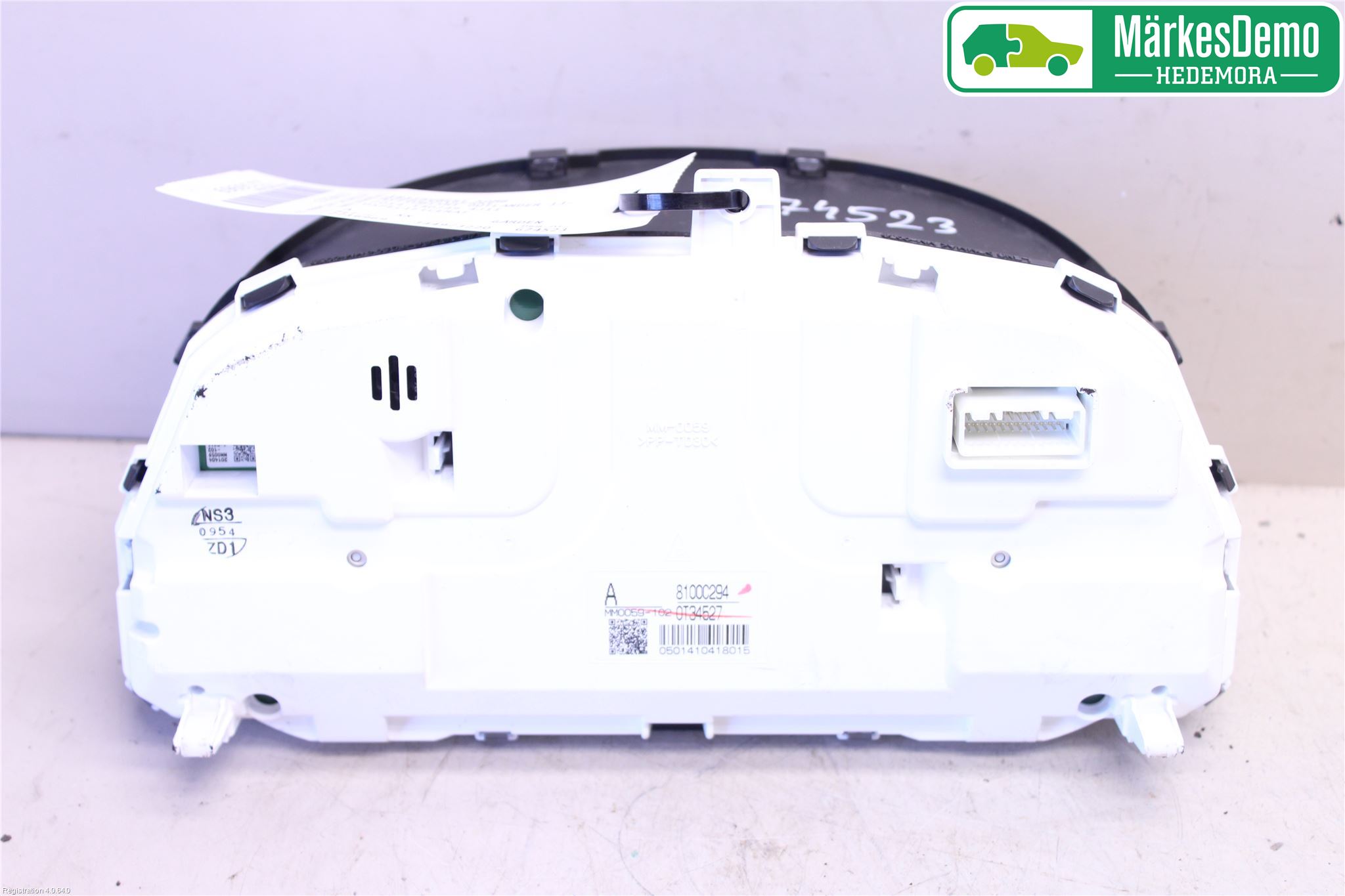 Mitsubishi OUTLANDER 13-21 Instrument Komb