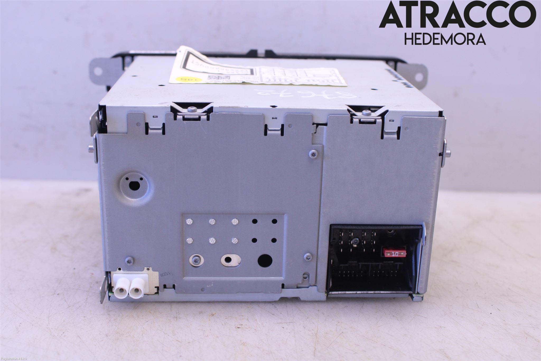 Volkswagen VW CADDY      04-10 Cd Radio - Multimediapanel