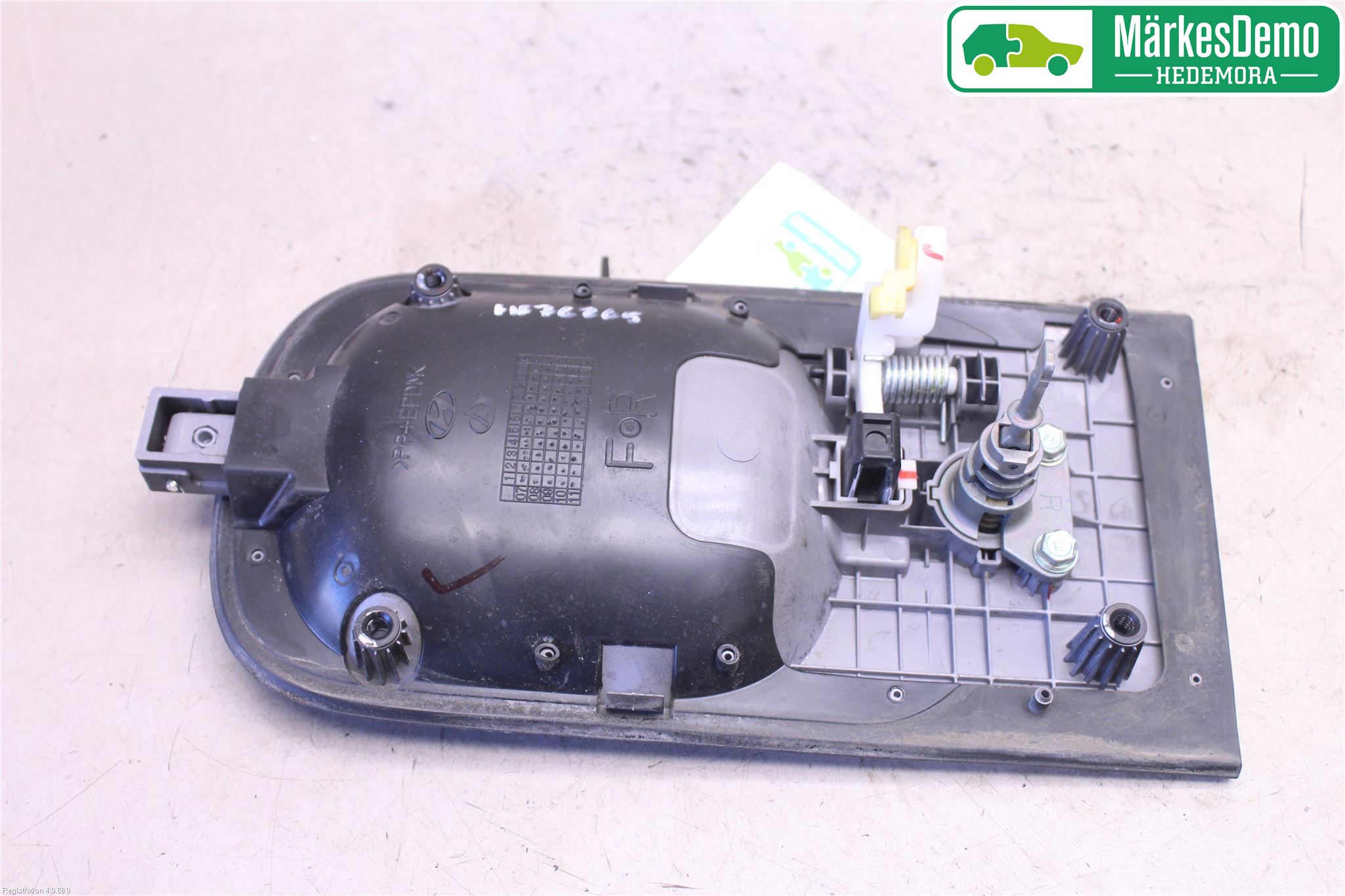 Hyundai H-1/STAREX 08-21 Dörrhandtag Yttre Hö