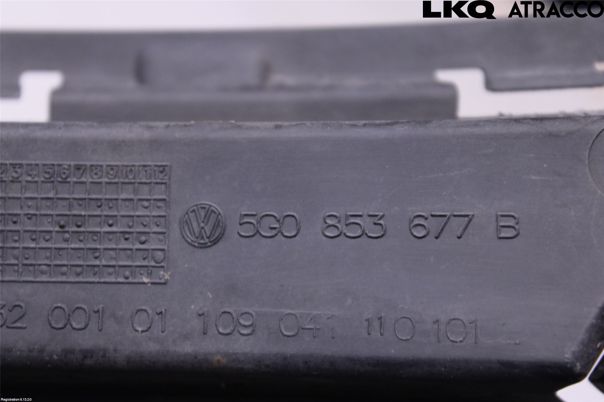 Volkswagen VW GOLF / E-GOLF VII 13-20 Grill-Galler