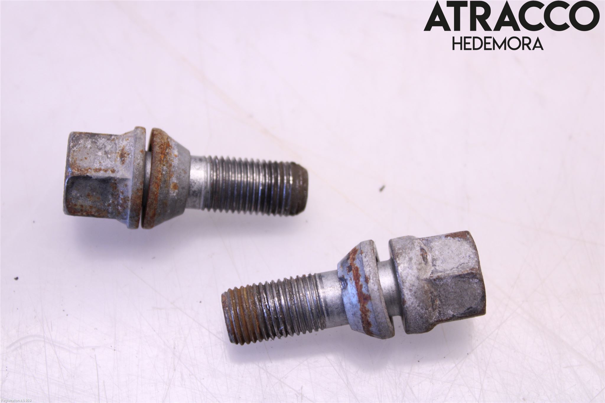 Citroen C4 II 11-18 Hjulmutter-Bult-Sats