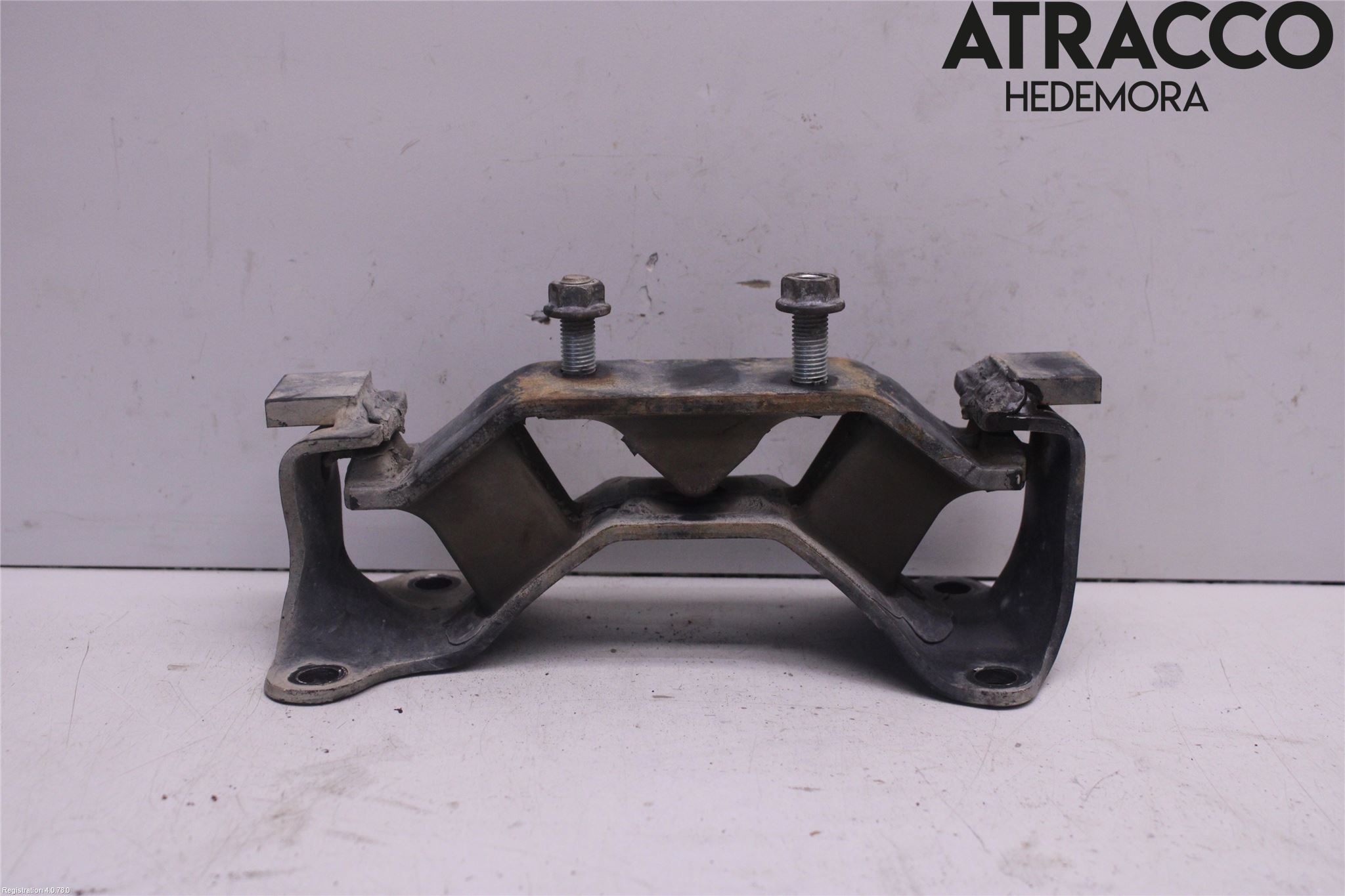 Subaru OUTBACK 10-15 Växellådskudde