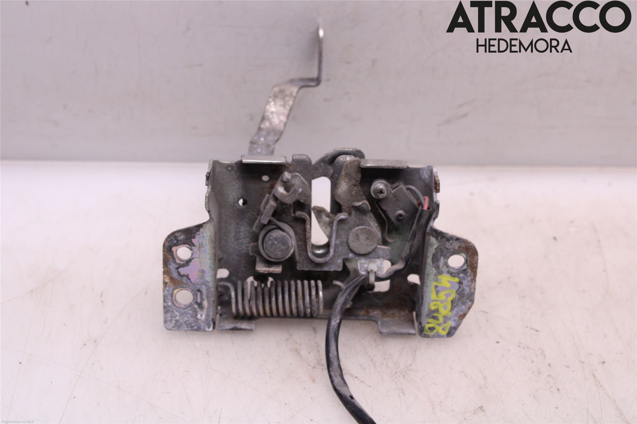 Mitsubishi OUTLANDER 13-21 Huvlås