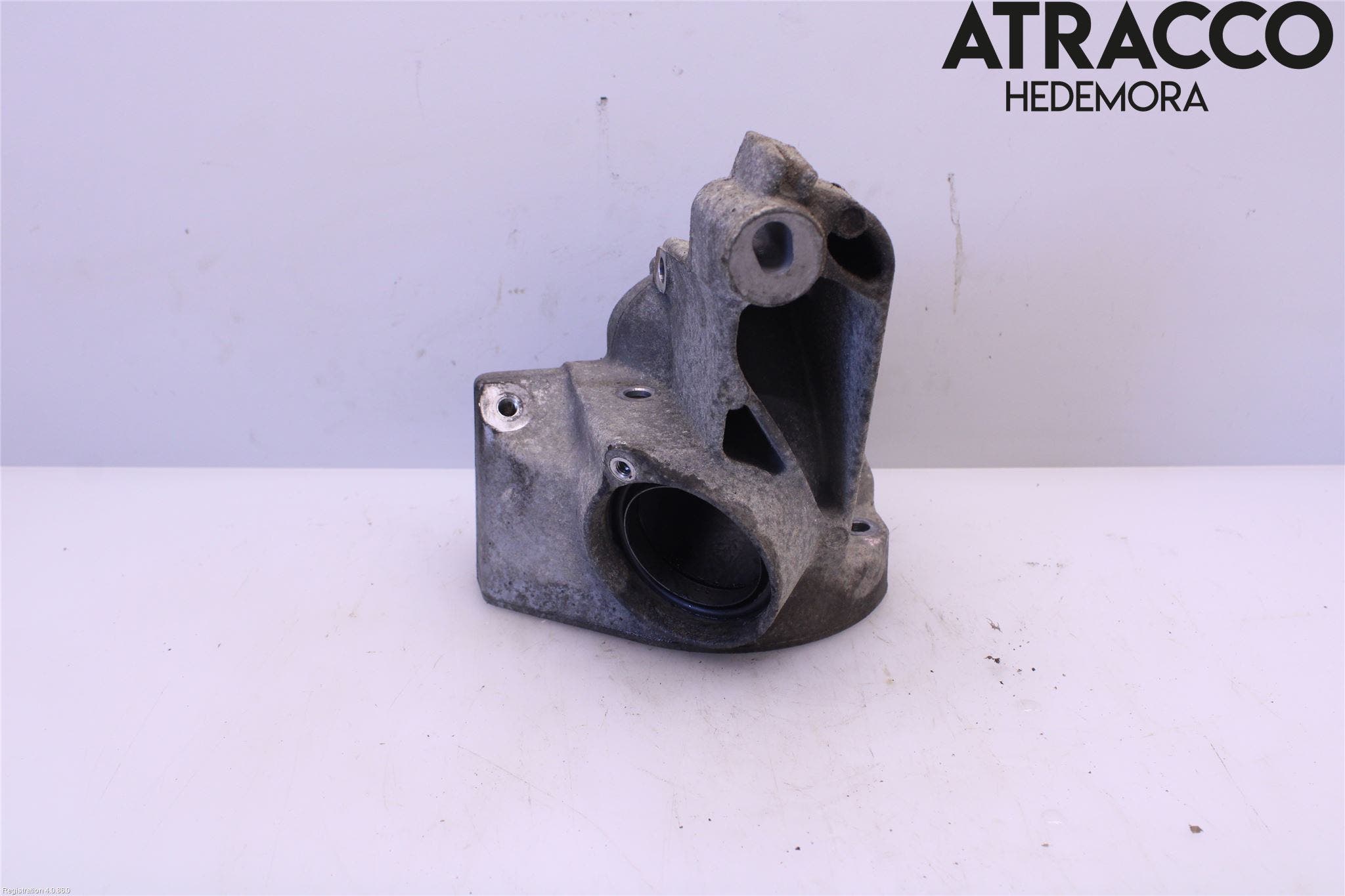 Mercedes-Benz MB E-KLASS (W211) 02-09 Motorfäste