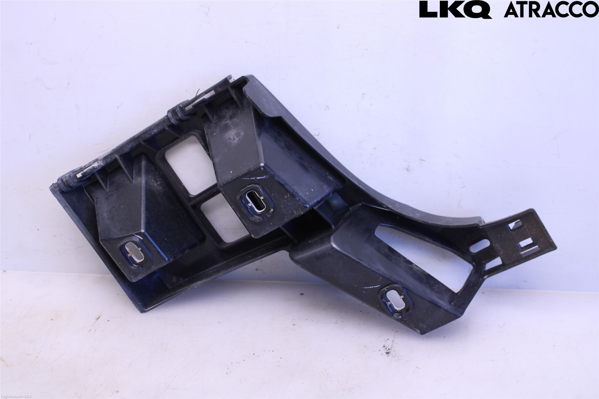 Mercedes-Benz MB ML/GLE-KLASS (W166) 12-18 Stötfångarfäste Bak Hö